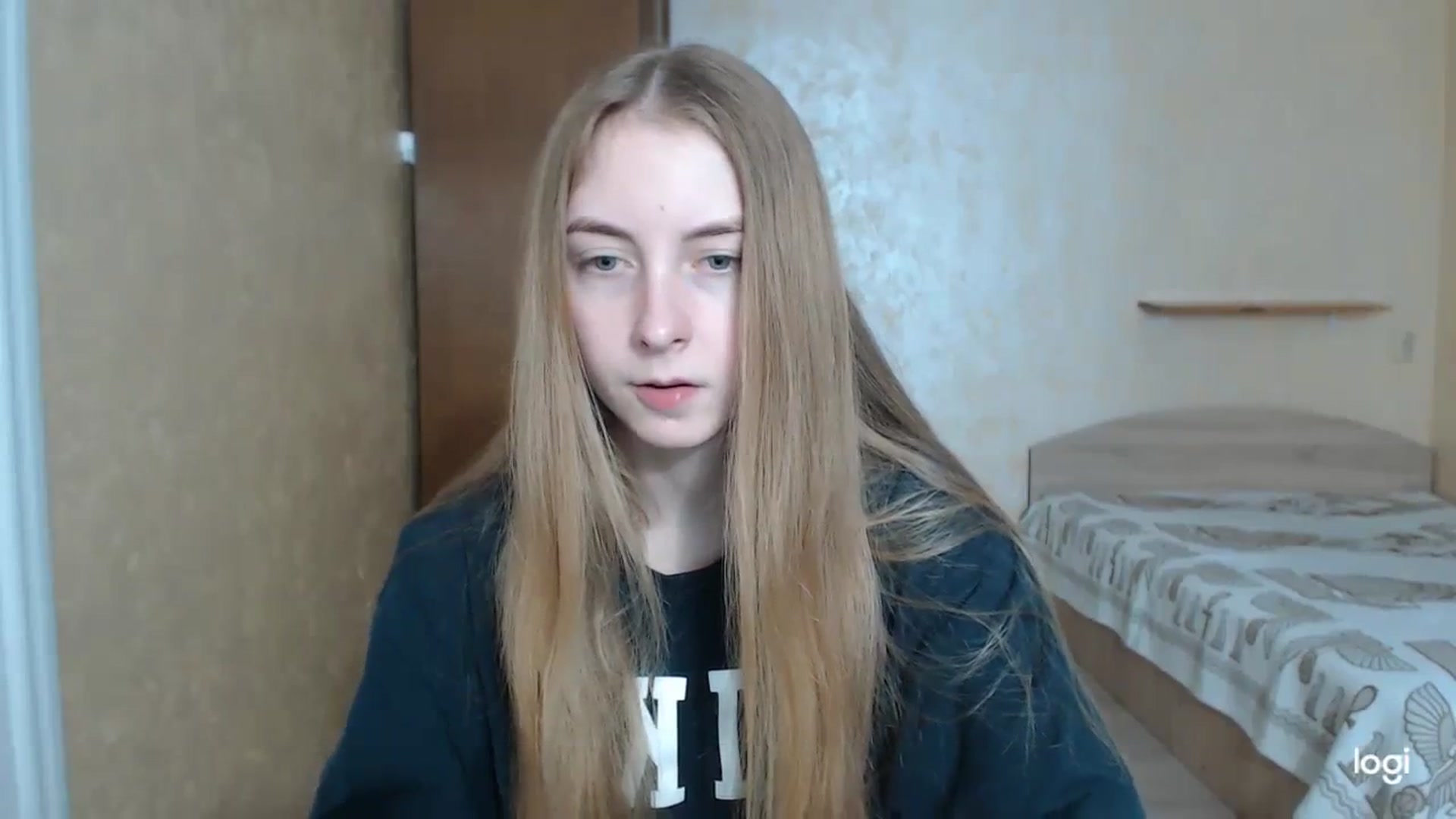 Gallery image thumbnail from LilCutie's myfreecams stream on, 04/05/2024, 12:28 image 10 of 20