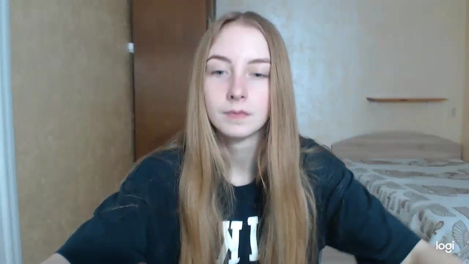 Gallery image thumbnail from LilCutie's myfreecams stream on, 04/05/2024, 12:28 image 16 of 20