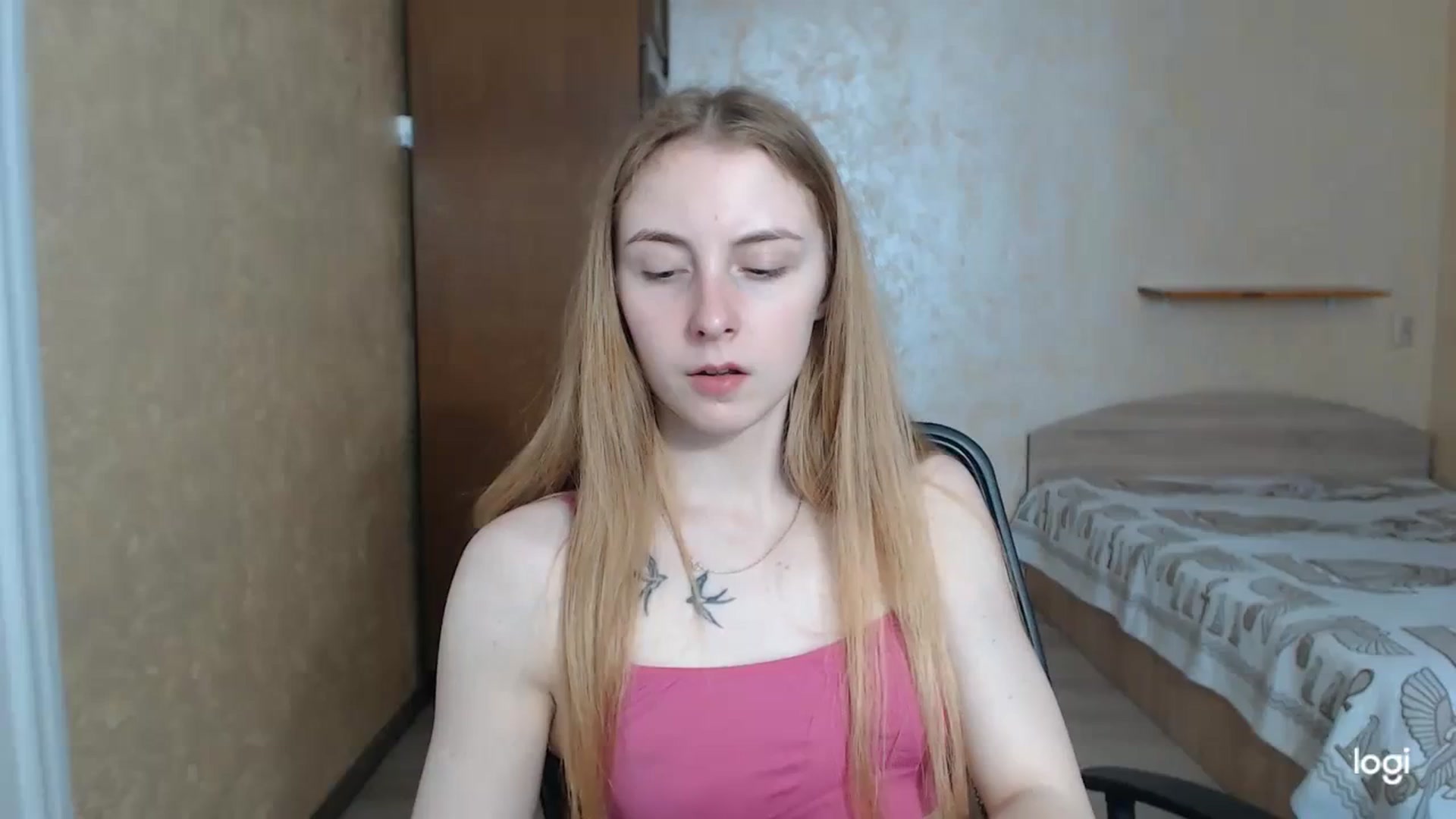 Gallery image thumbnail from LilCutie's myfreecams stream on, 04/14/2024, 12:52 image 3 of 20