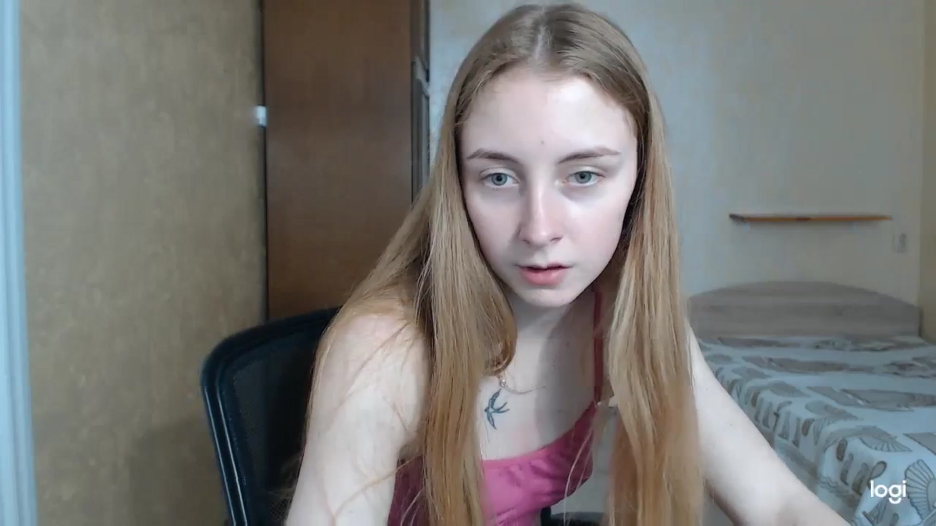 Gallery image thumbnail from LilCutie's myfreecams stream on, 04/14/2024, 12:52 image 12 of 20