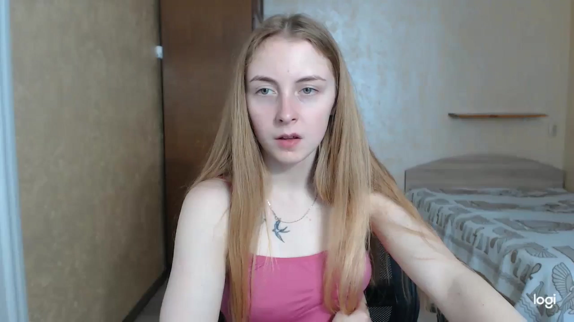 Gallery image thumbnail from LilCutie's myfreecams stream on, 04/14/2024, 12:52 image 7 of 20