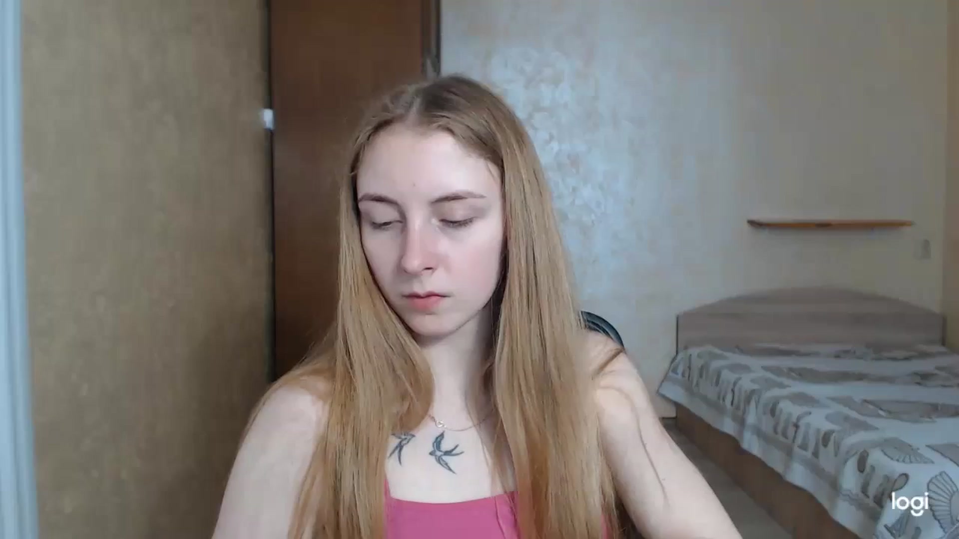 Gallery image thumbnail from LilCutie's myfreecams stream on, 04/14/2024, 12:52 image 19 of 20