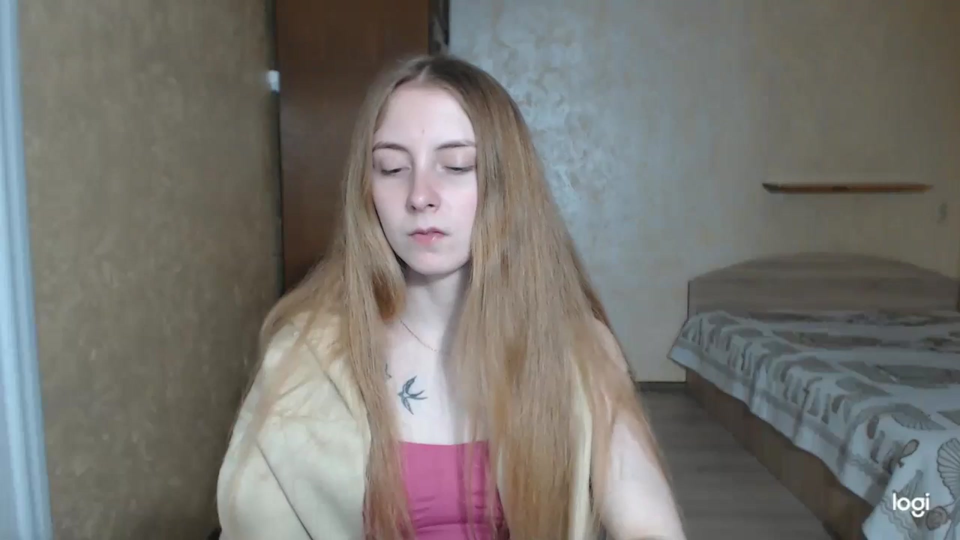 Gallery image thumbnail from LilCutie's myfreecams stream on, 04/16/2024, 16:54 image 1 of 20
