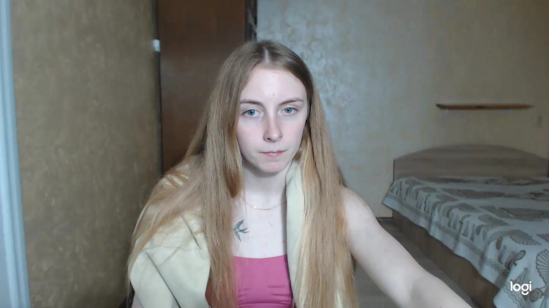 Gallery image thumbnail from LilCutie's myfreecams stream on, 04/16/2024, 16:54 image 11 of 20