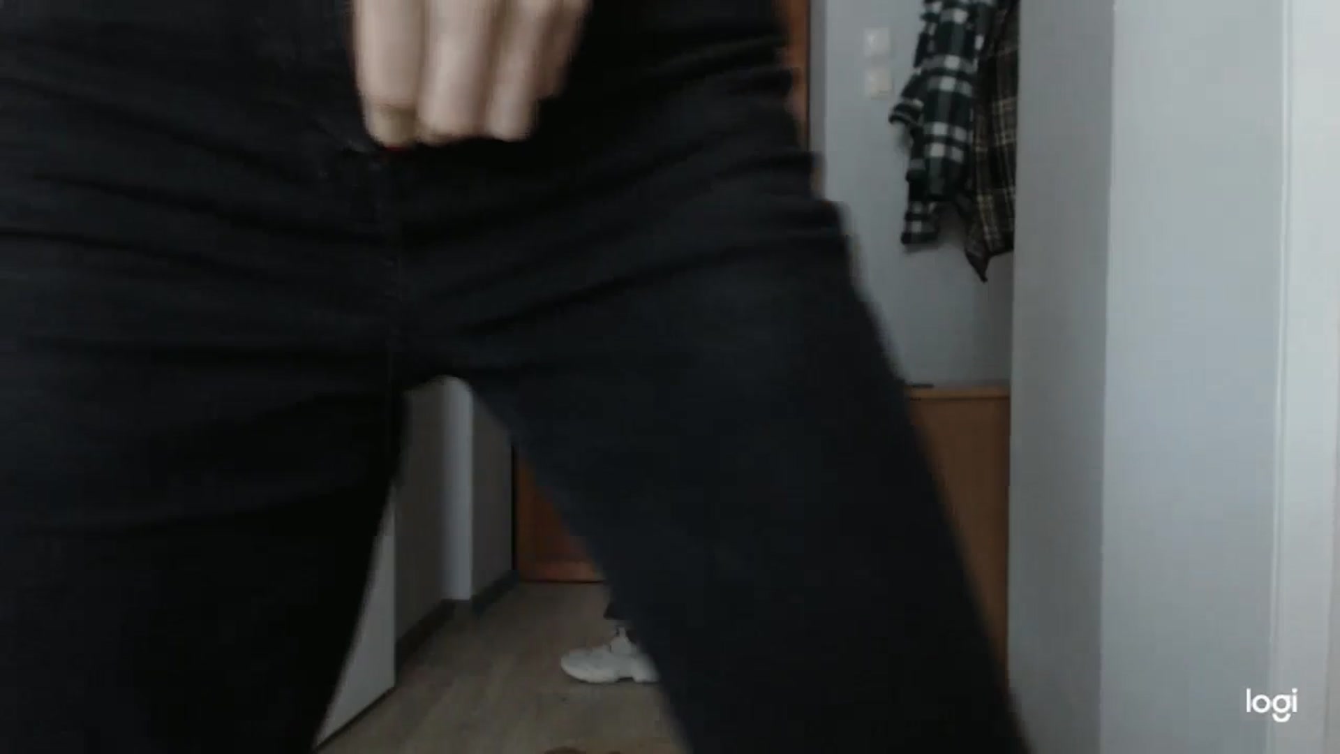 Gallery image thumbnail from LilCutie's myfreecams stream on, 04/27/2024, 13:42 image 4 of 20
