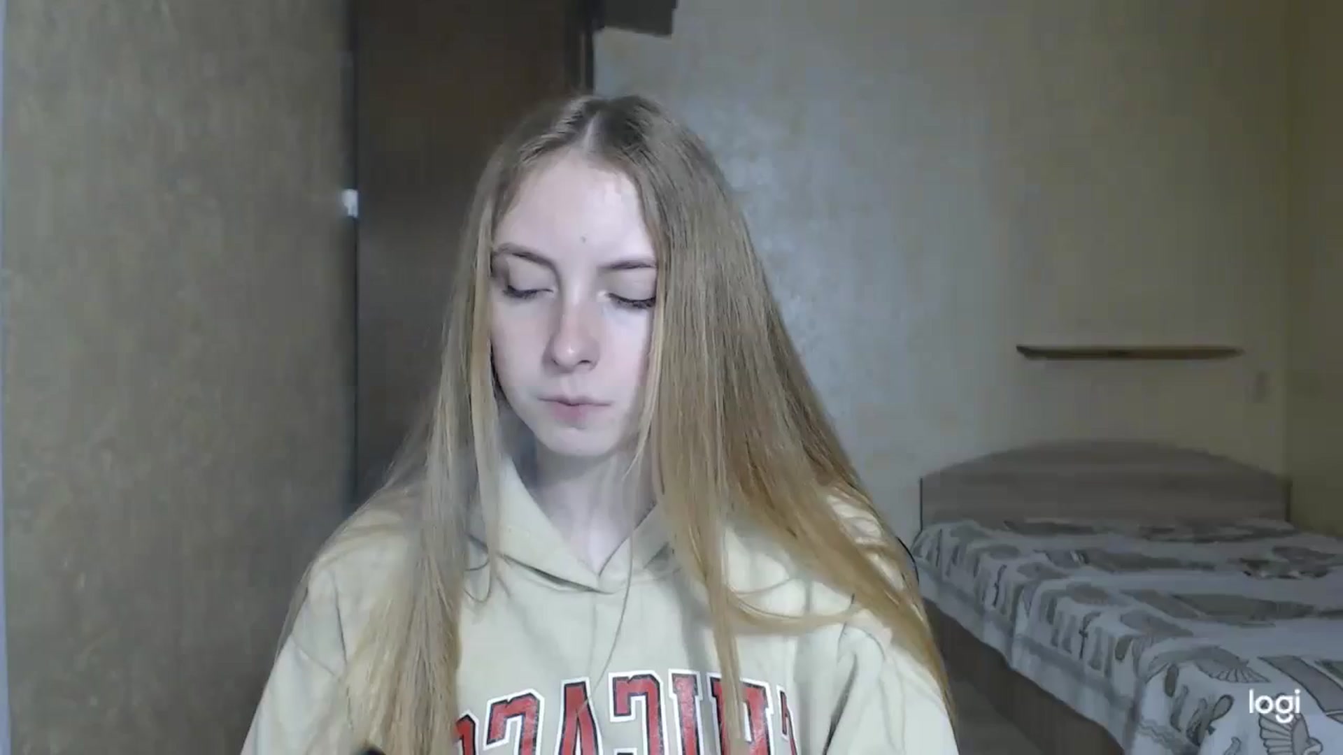 Gallery image thumbnail from LilCutie's myfreecams stream on, 04/28/2024, 16:13 image 1 of 20