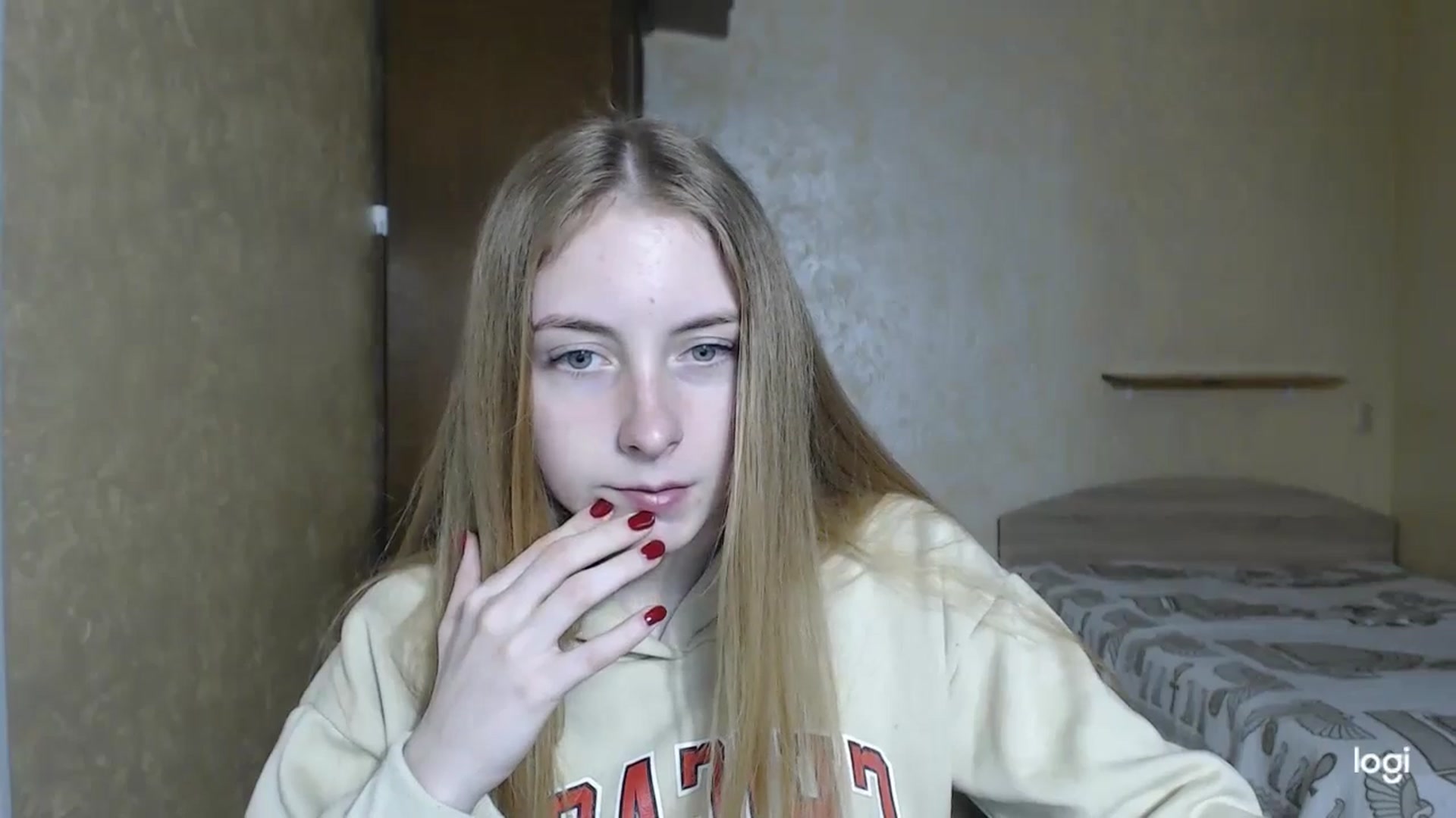 Gallery image thumbnail from LilCutie's myfreecams stream on, 04/28/2024, 16:13 image 5 of 20