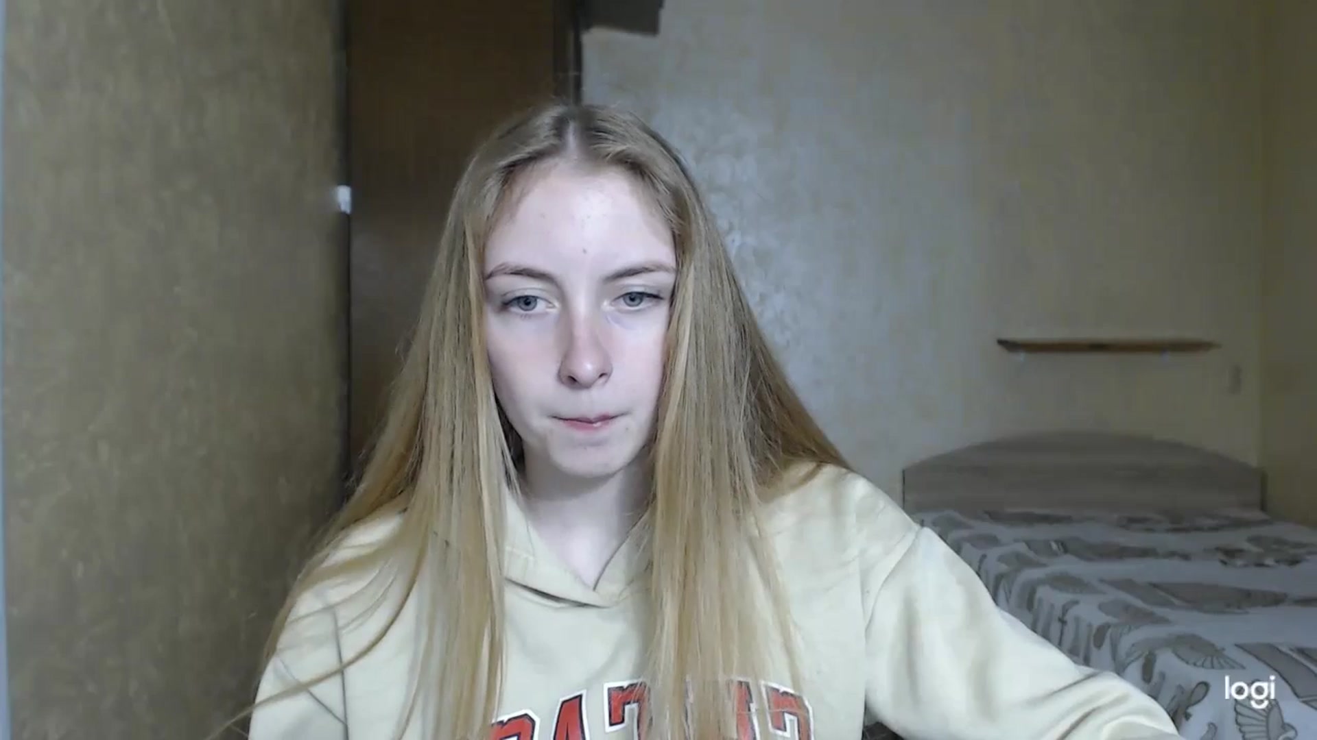 Gallery image thumbnail from LilCutie's myfreecams stream on, 04/28/2024, 16:13 image 9 of 20