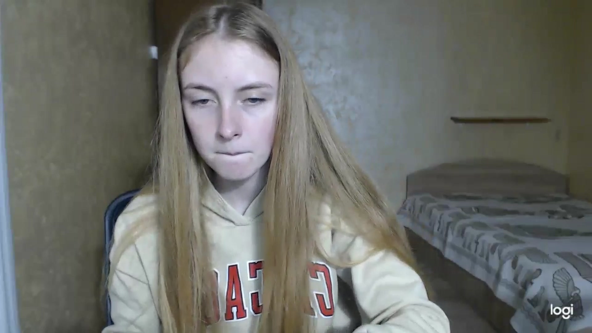 Gallery image thumbnail from LilCutie's myfreecams stream on, 04/28/2024, 17:06 image 8 of 20