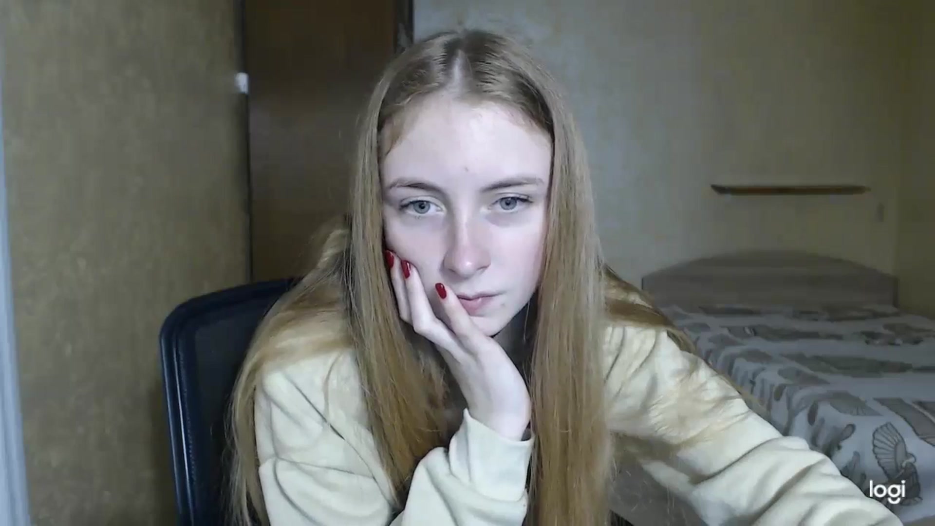 Gallery image thumbnail from LilCutie's myfreecams stream on, 04/28/2024, 17:06 image 13 of 20
