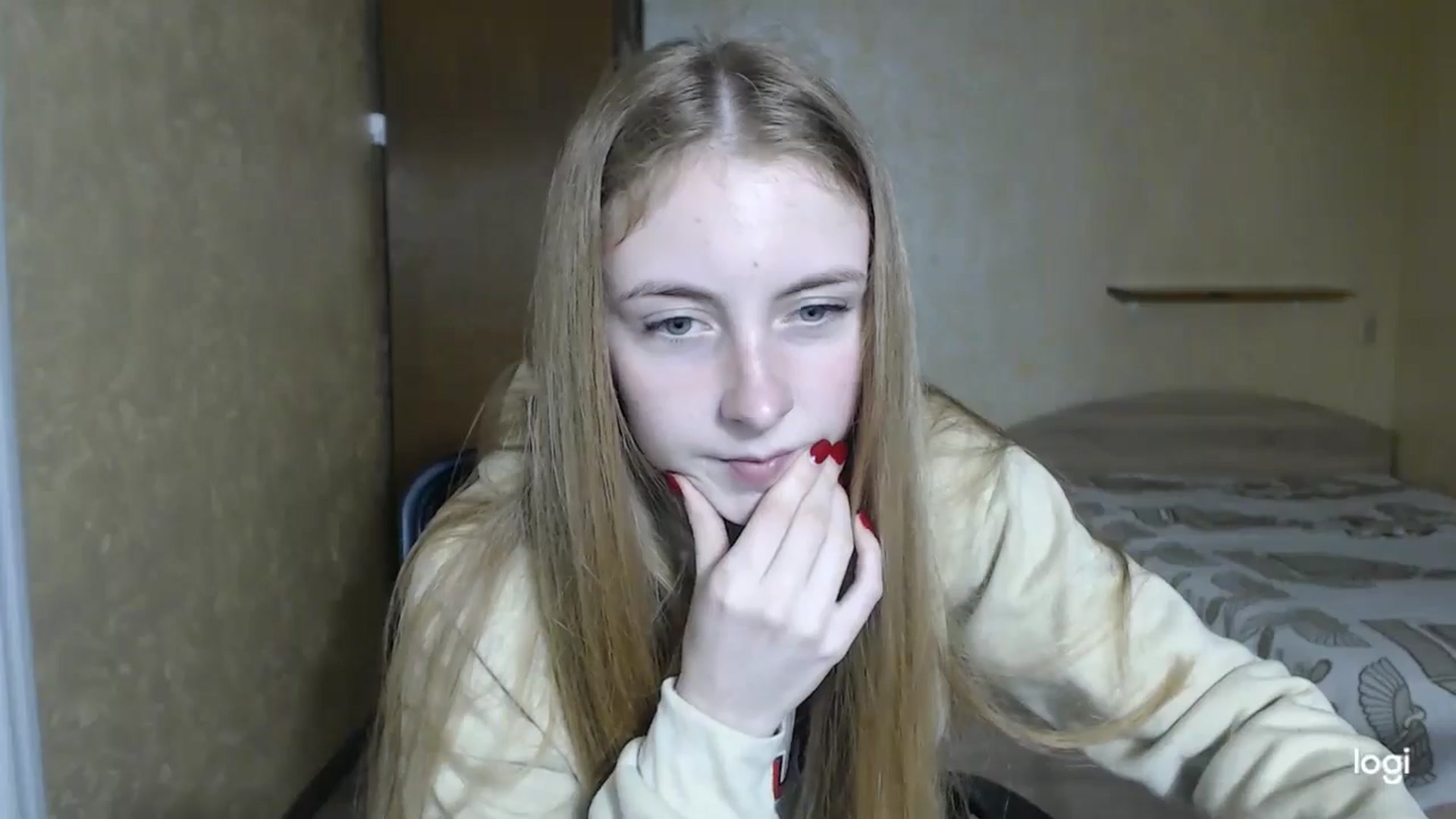 Gallery image thumbnail from LilCutie's myfreecams stream on, 04/28/2024, 17:06 image 19 of 20