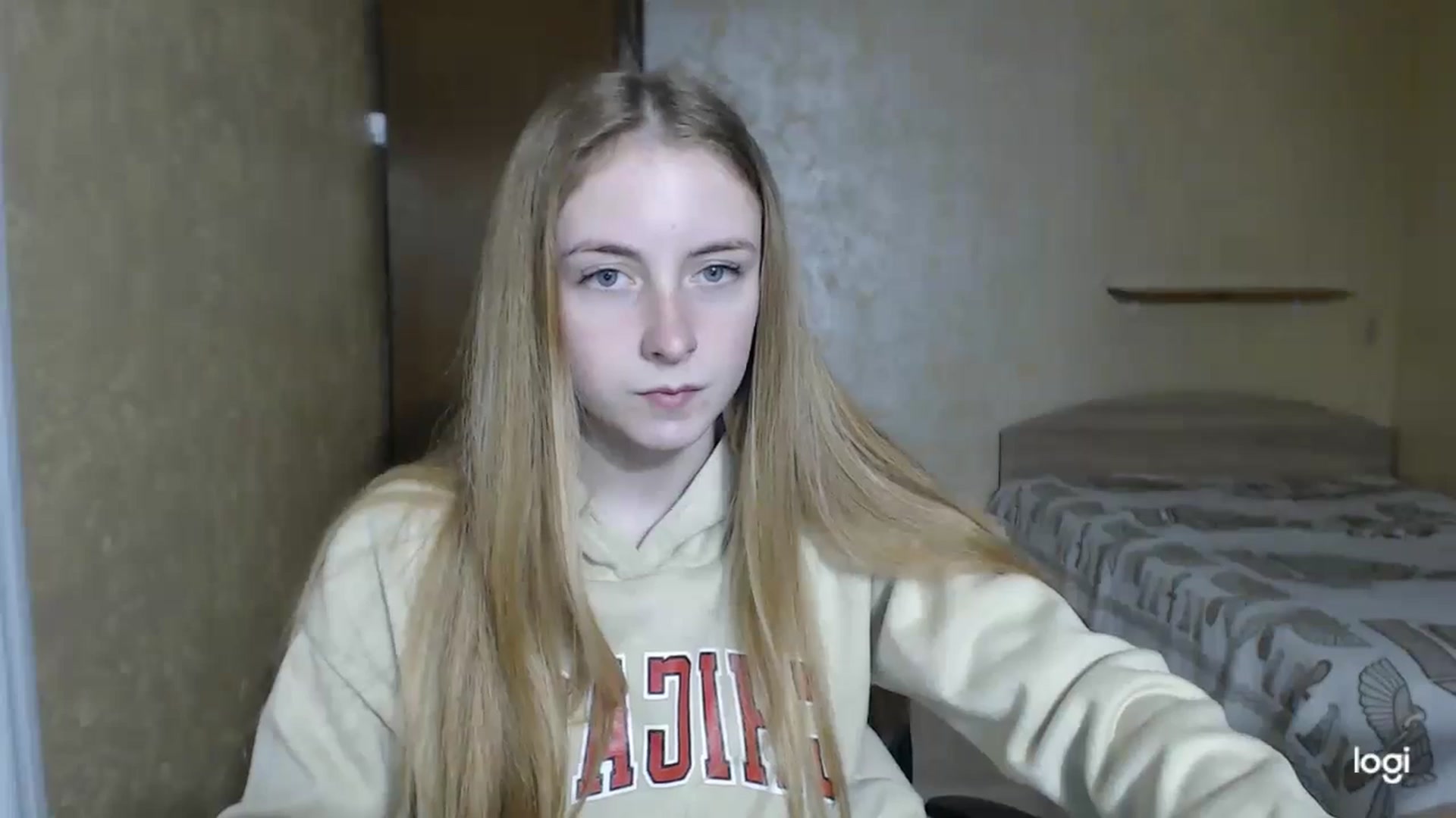 Gallery image thumbnail from LilCutie's myfreecams stream on, 04/28/2024, 17:06 image 4 of 20