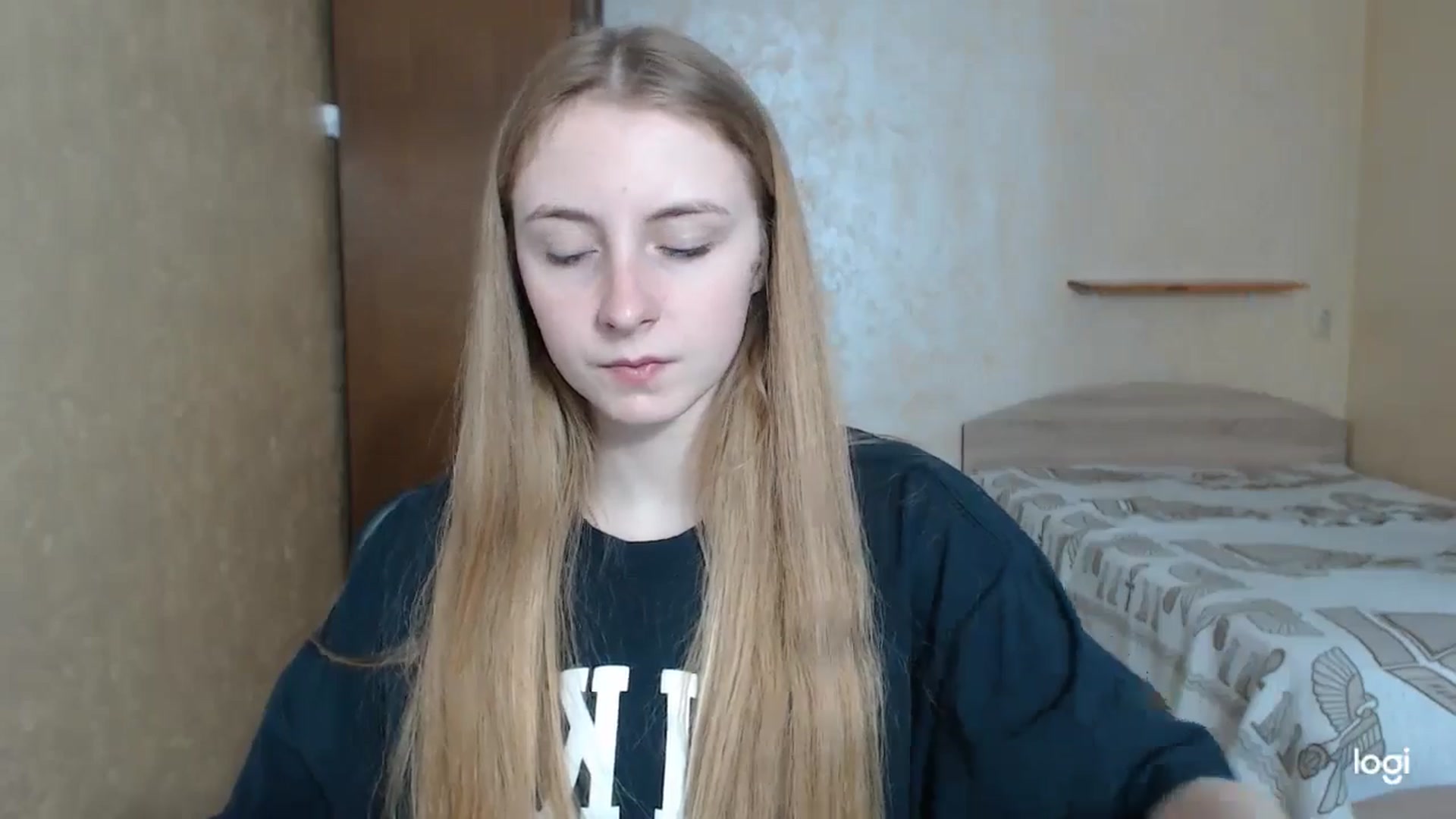 Gallery image thumbnail from LilCutie's myfreecams stream on, 05/02/2024, 14:57 image 9 of 20