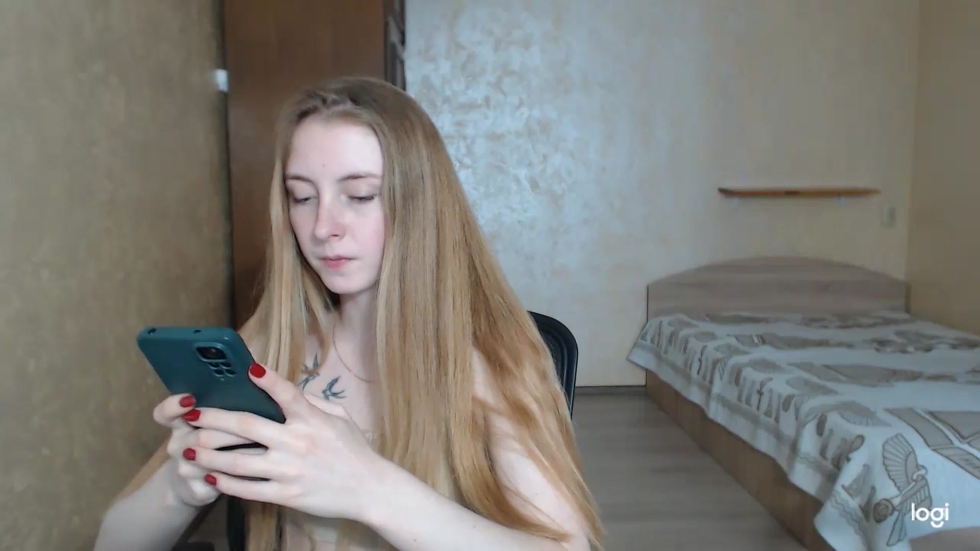 Gallery image thumbnail from LilCutie's myfreecams stream on, 05/02/2024, 16:14 image 19 of 20