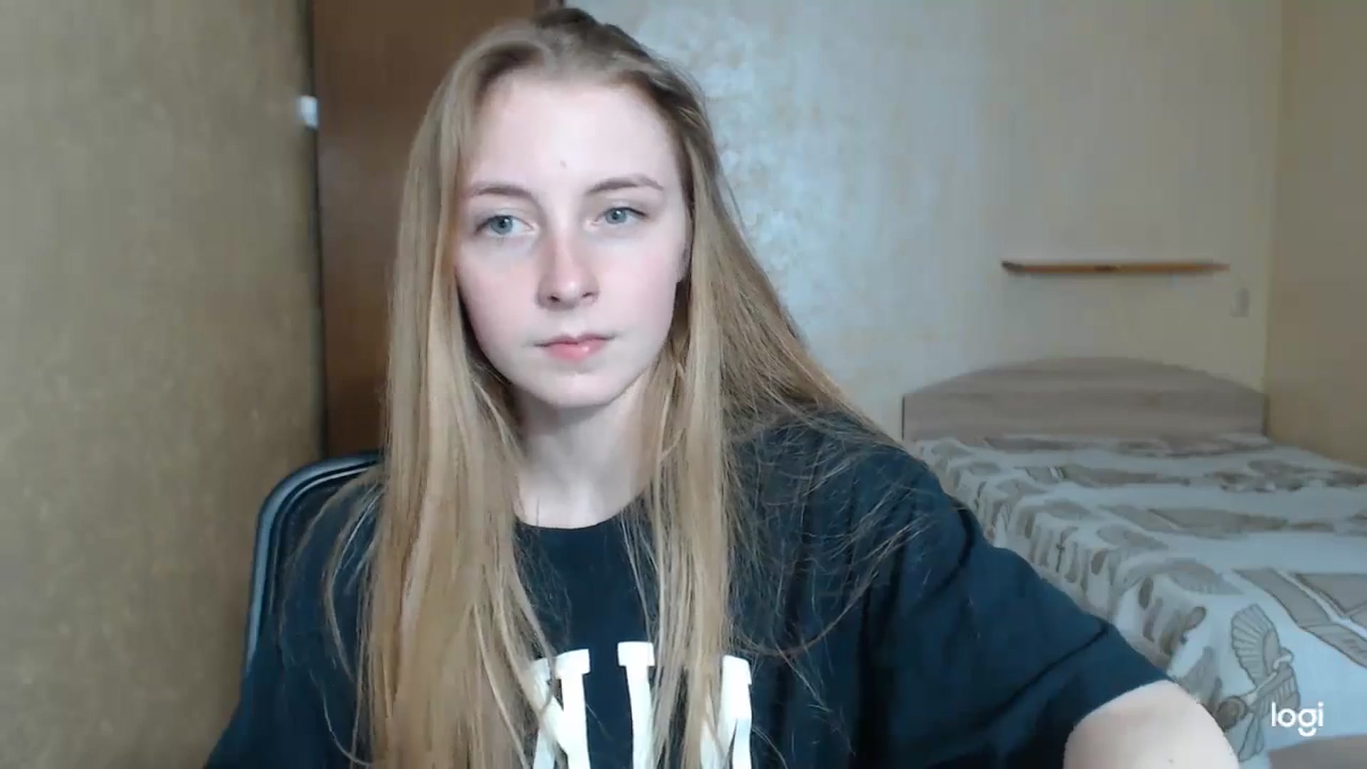 Gallery image thumbnail from LilCutie's myfreecams stream on, 05/02/2024, 16:14 image 15 of 20