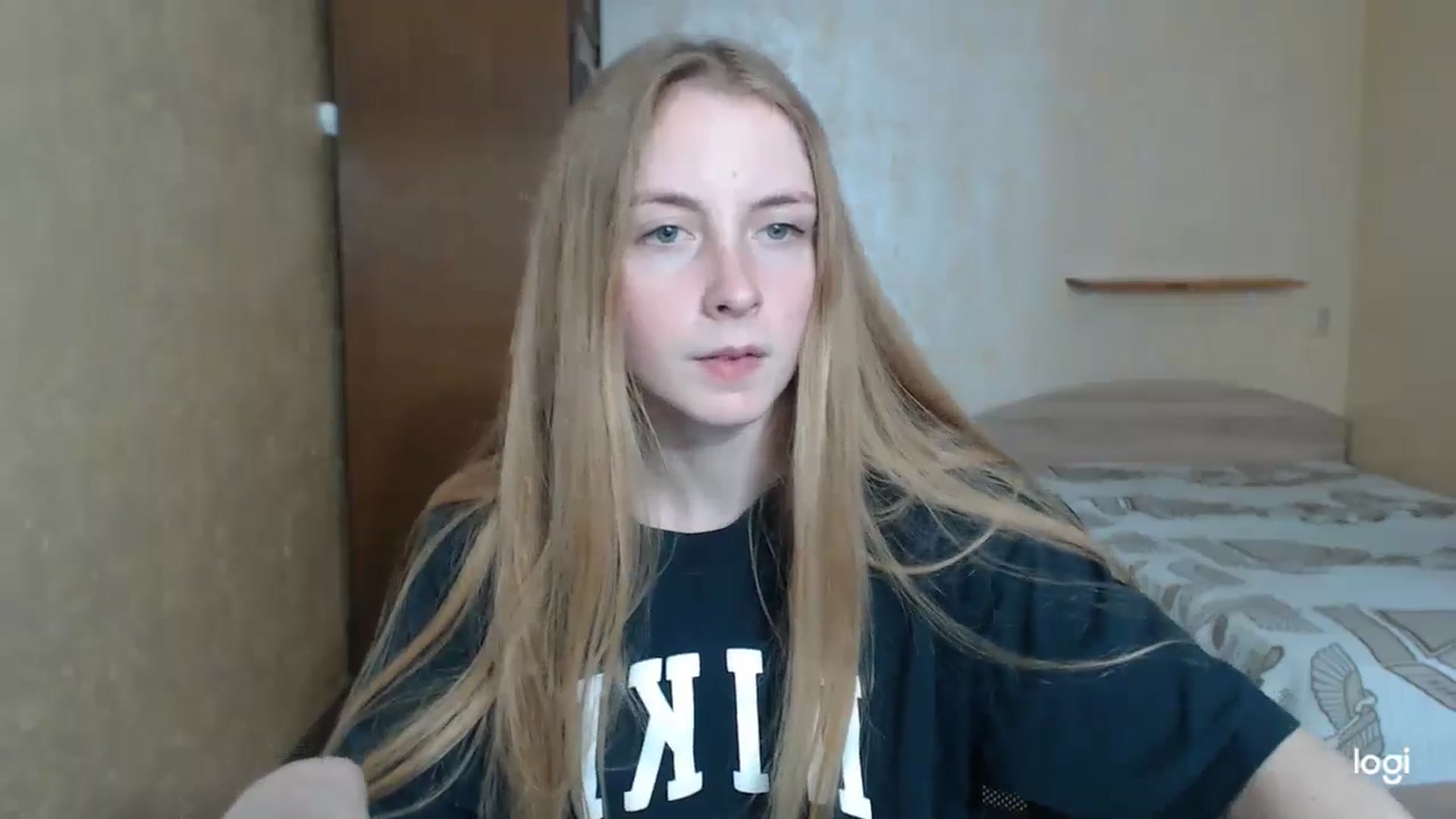 Gallery image thumbnail from LilCutie's myfreecams stream on, 05/02/2024, 16:14 image 7 of 20