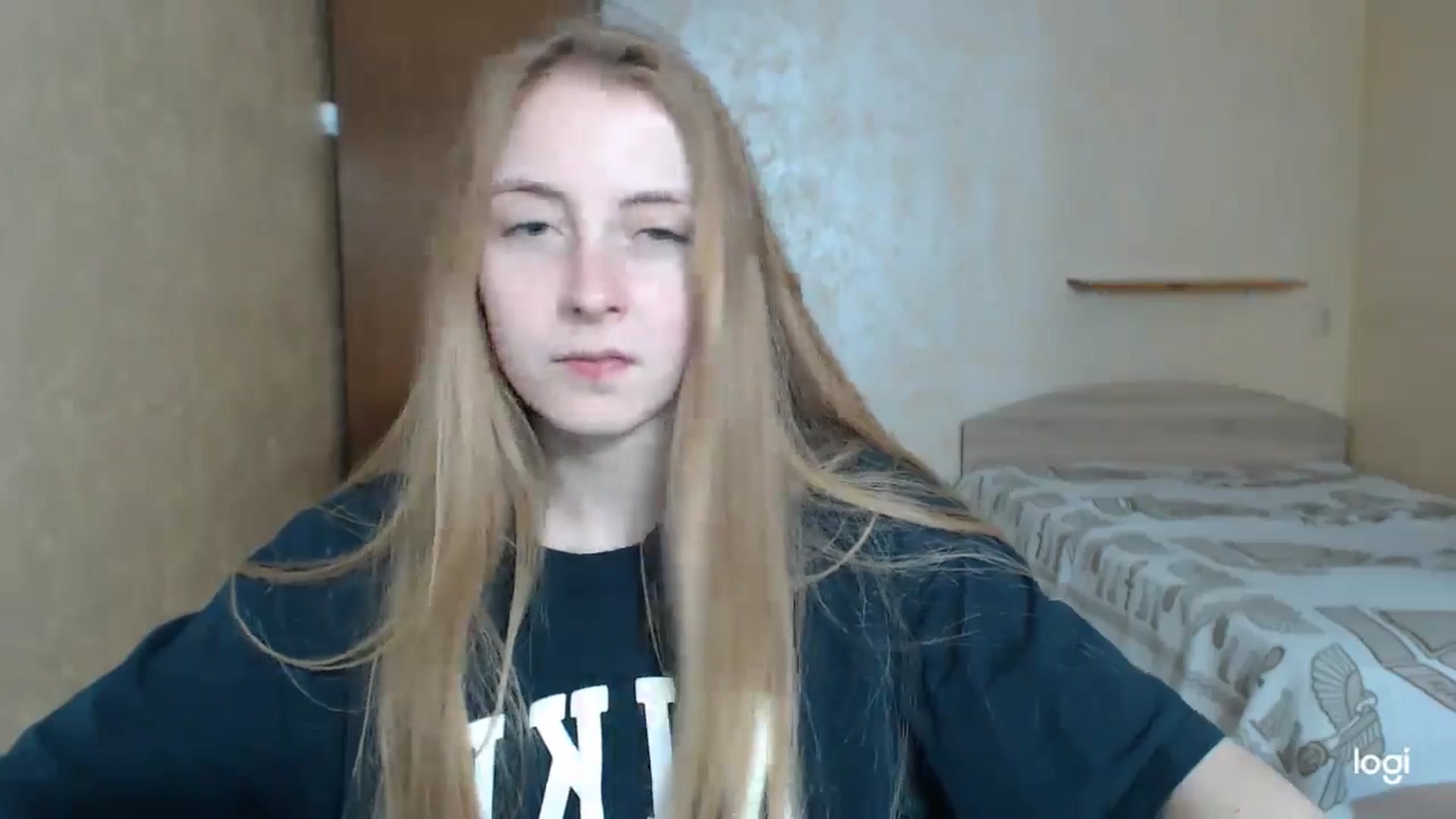 Gallery image thumbnail from LilCutie's myfreecams stream on, 05/02/2024, 16:14 image 11 of 20