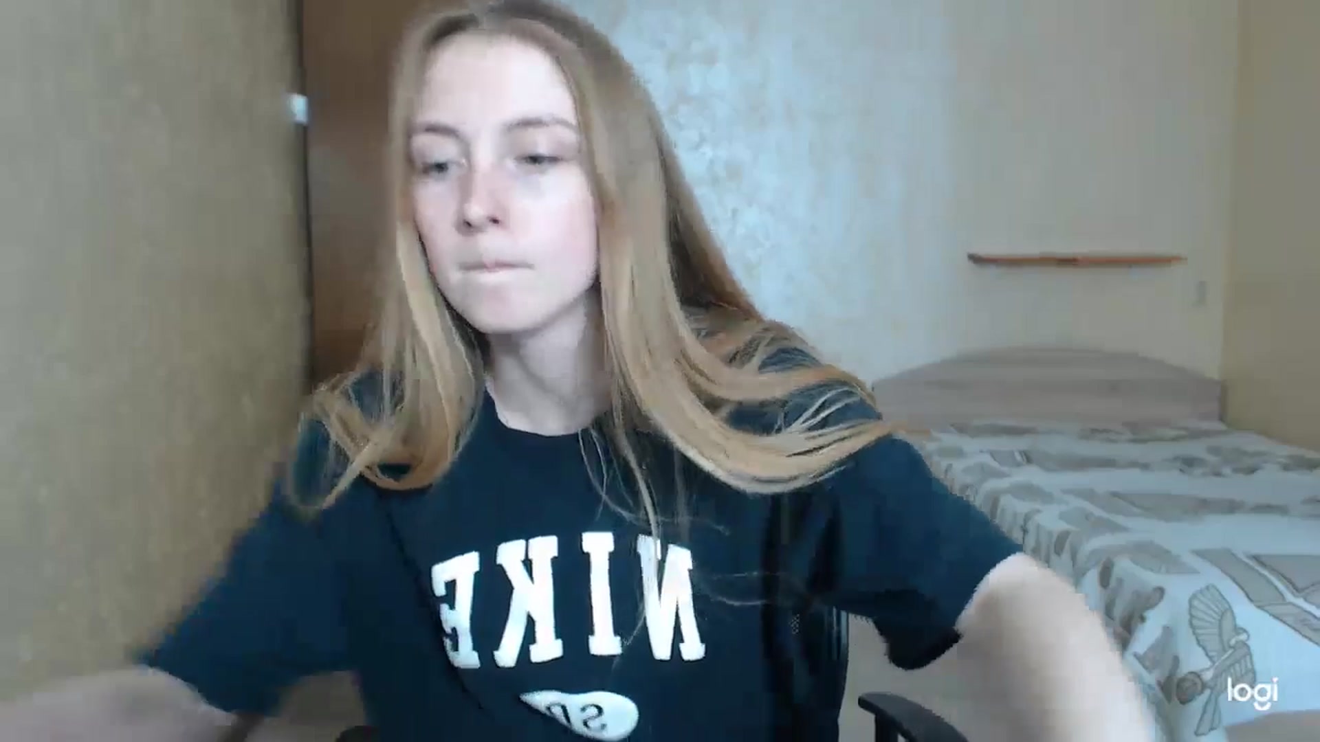 Gallery image thumbnail from LilCutie's myfreecams stream on, 05/02/2024, 16:14 image 5 of 20