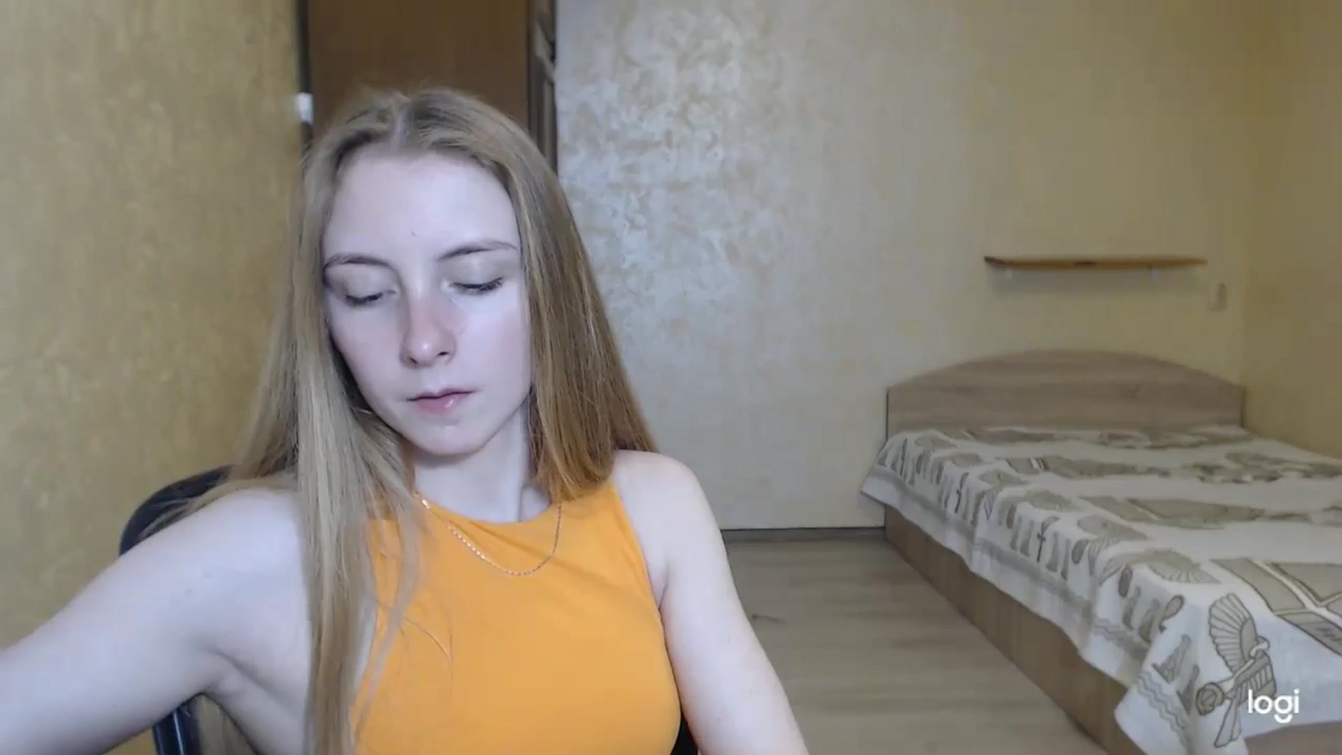 Gallery image thumbnail from LilCutie's myfreecams stream on, 05/03/2024, 18:27 image 2 of 20