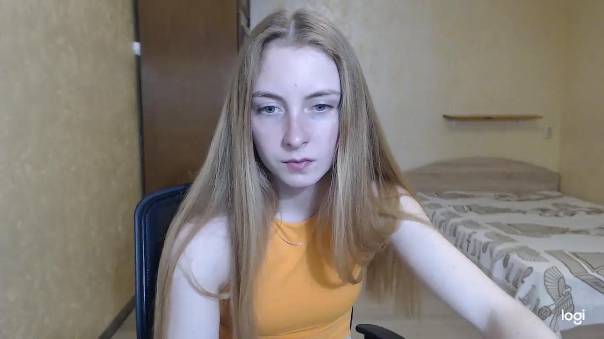 Gallery image thumbnail from LilCutie's myfreecams stream on, 05/03/2024, 18:27 image 18 of 20