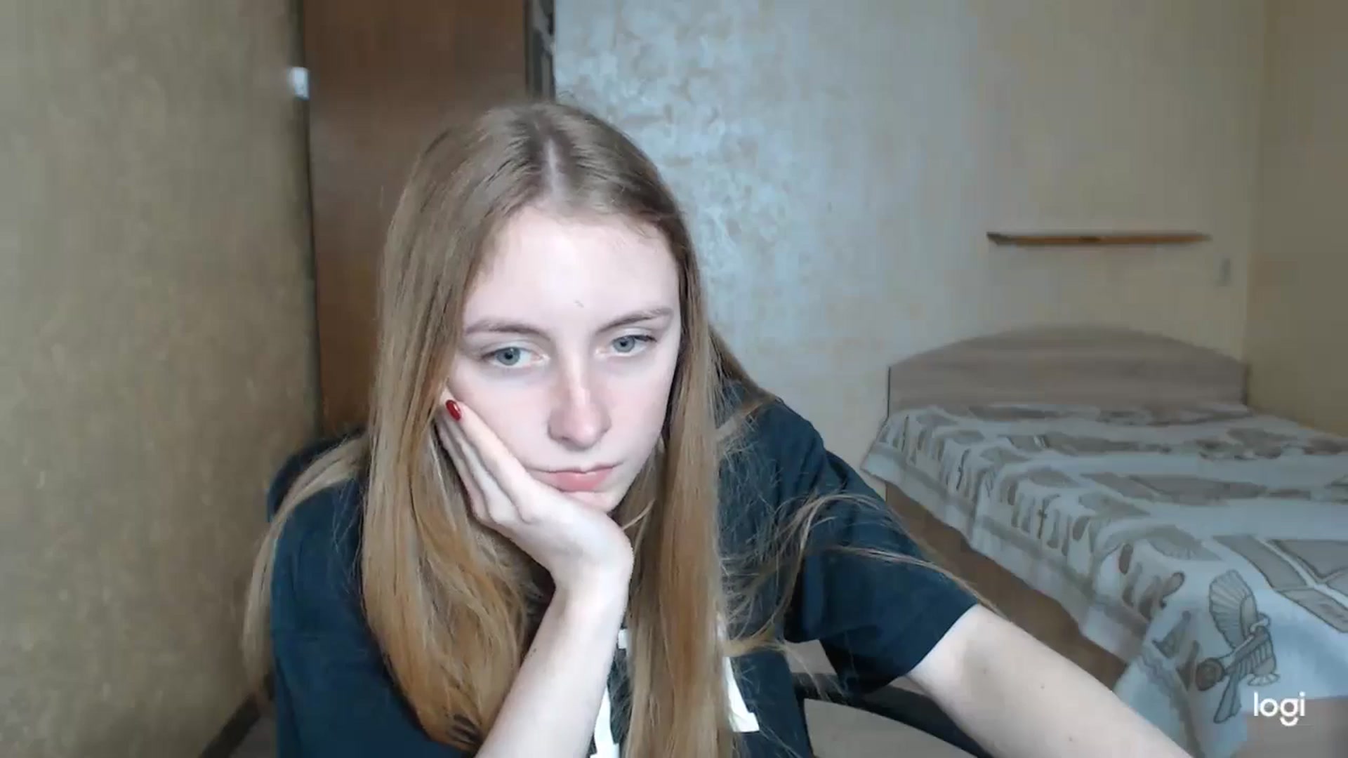 Gallery image thumbnail from LilCutie's myfreecams stream on, 05/04/2024, 16:51 image 17 of 20