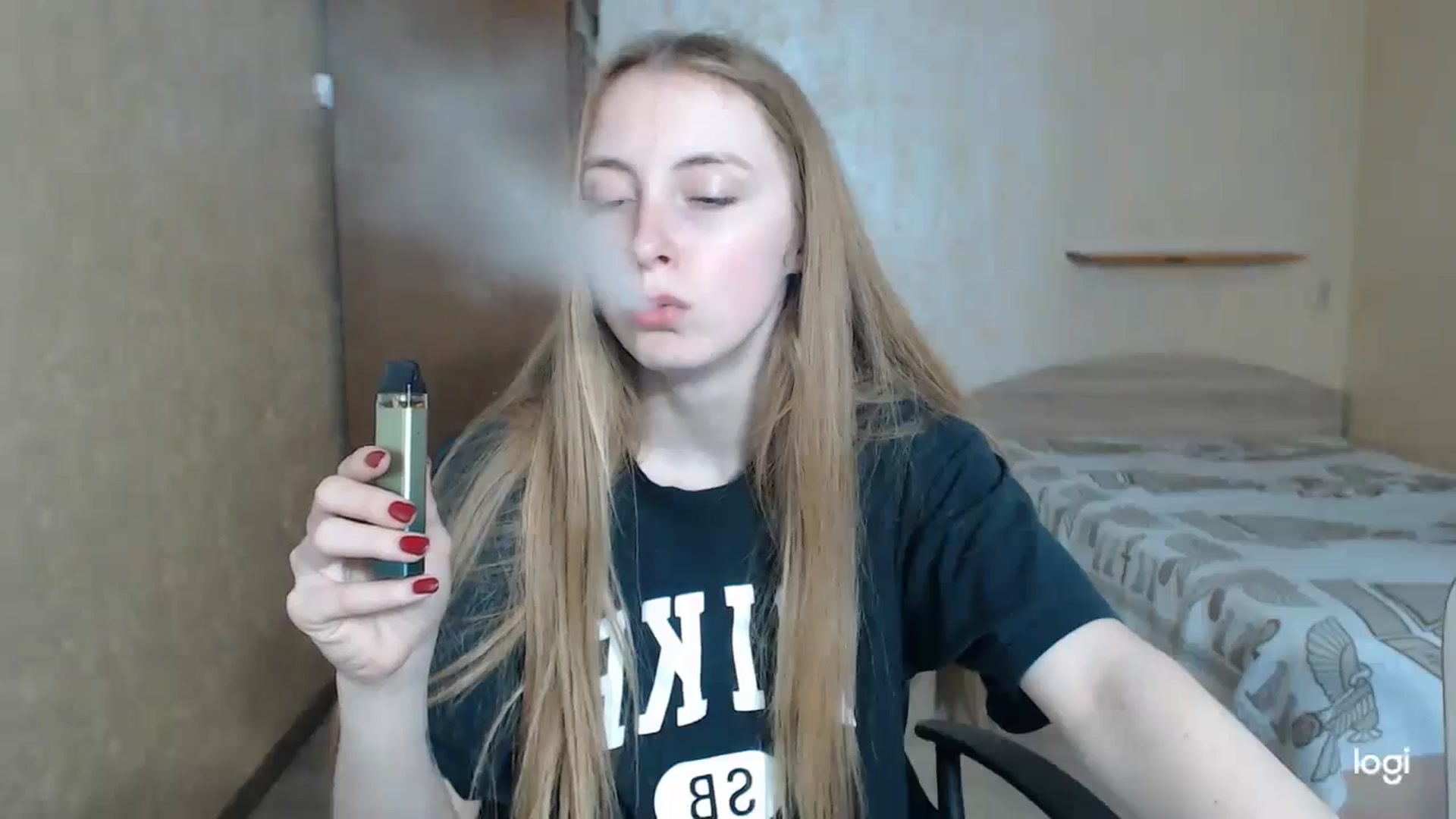 Gallery image thumbnail from LilCutie's myfreecams stream on, 05/04/2024, 16:51 image 5 of 20