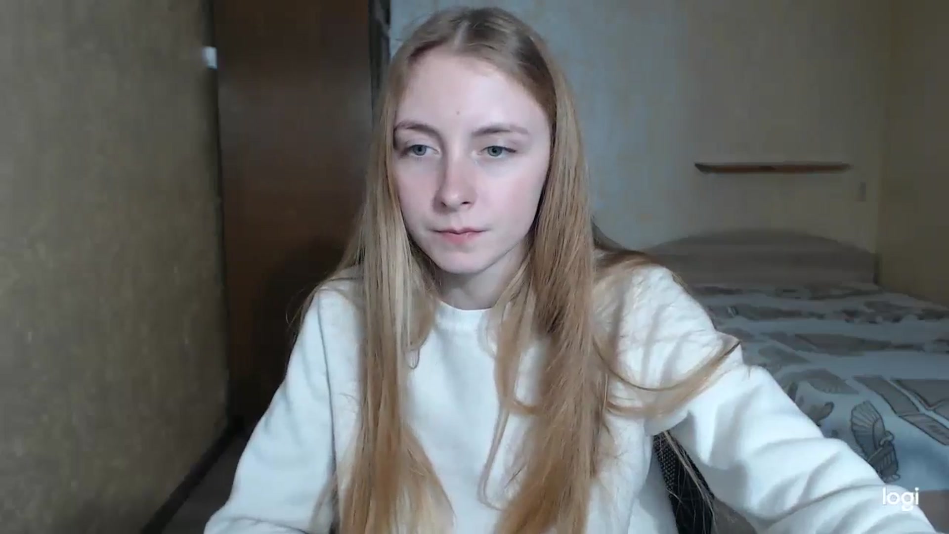 Gallery image thumbnail from LilCutie's myfreecams stream on, 05/06/2024, 17:40 image 11 of 20