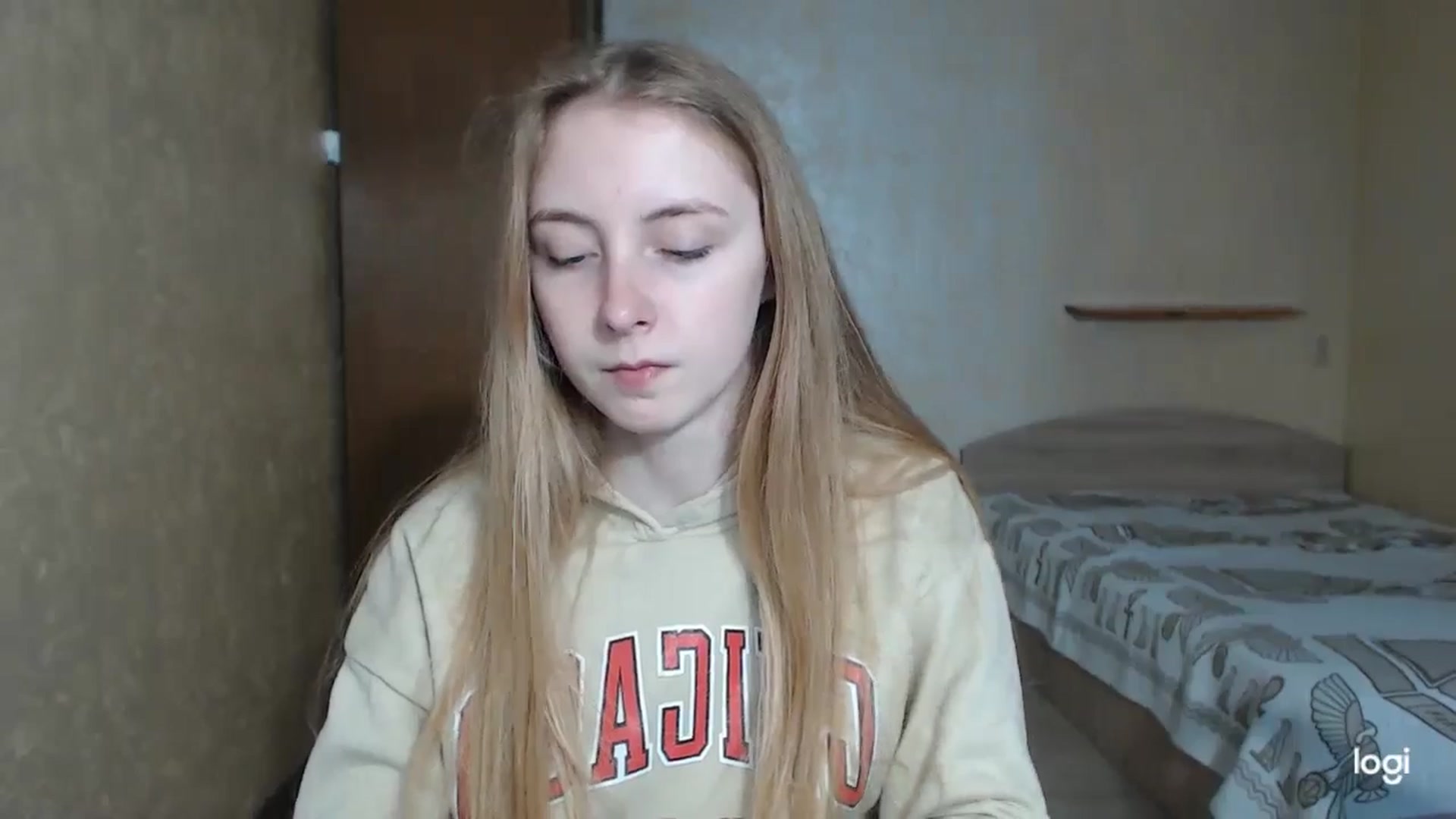 Gallery image thumbnail from LilCutie's myfreecams stream on, 05/07/2024, 16:49 image 6 of 20