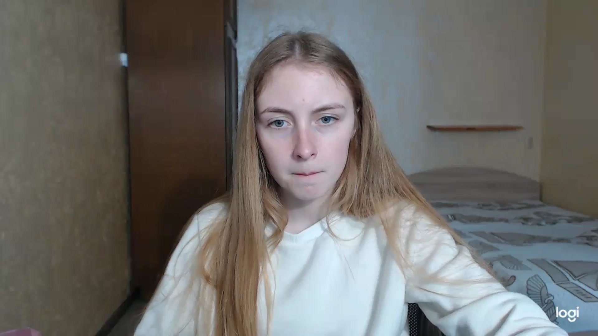 Gallery image thumbnail from LilCutie's myfreecams stream on, 05/08/2024, 15:57 image 9 of 20