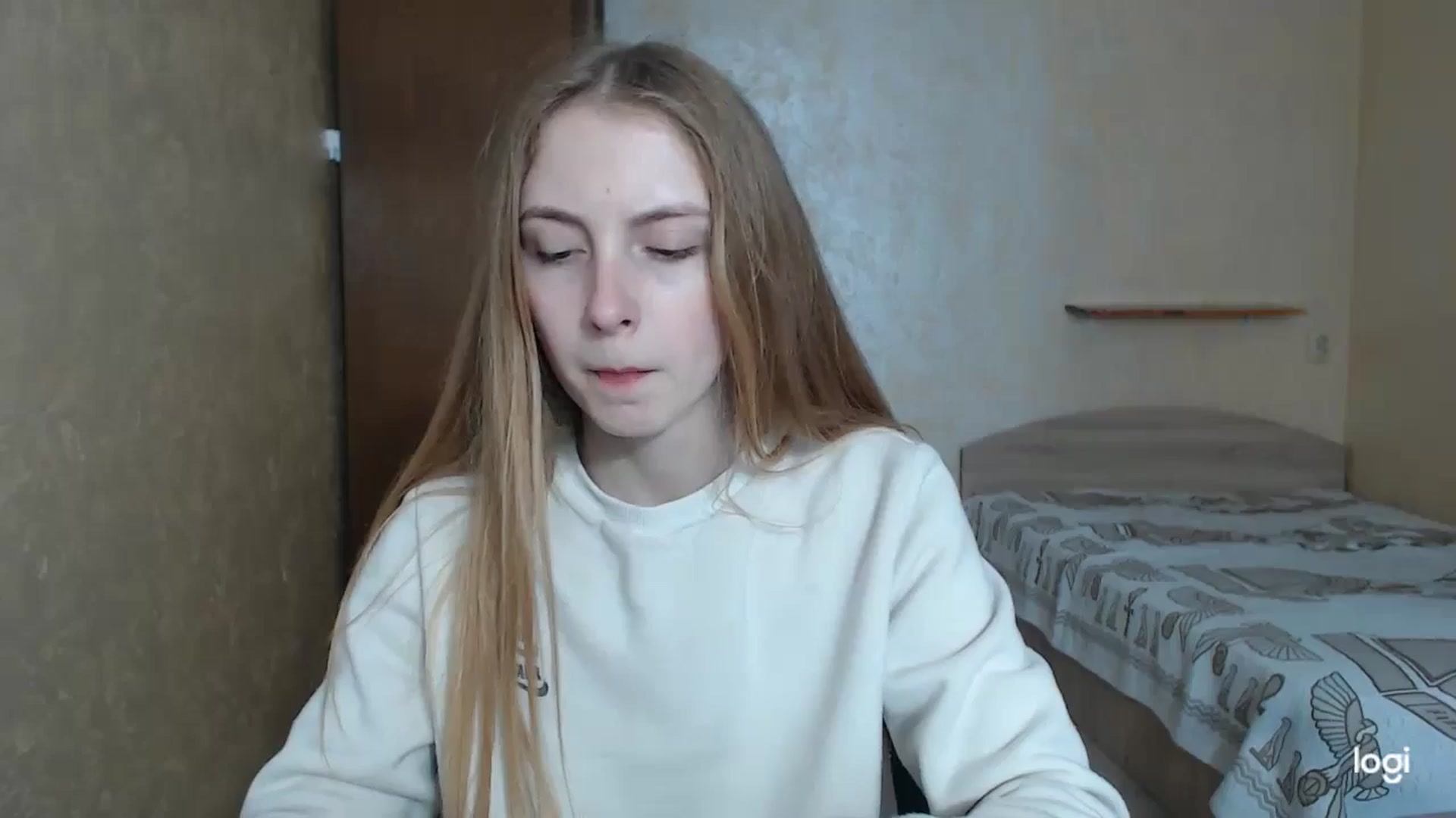 Gallery image thumbnail from LilCutie's myfreecams stream on, 05/08/2024, 15:57 image 1 of 20