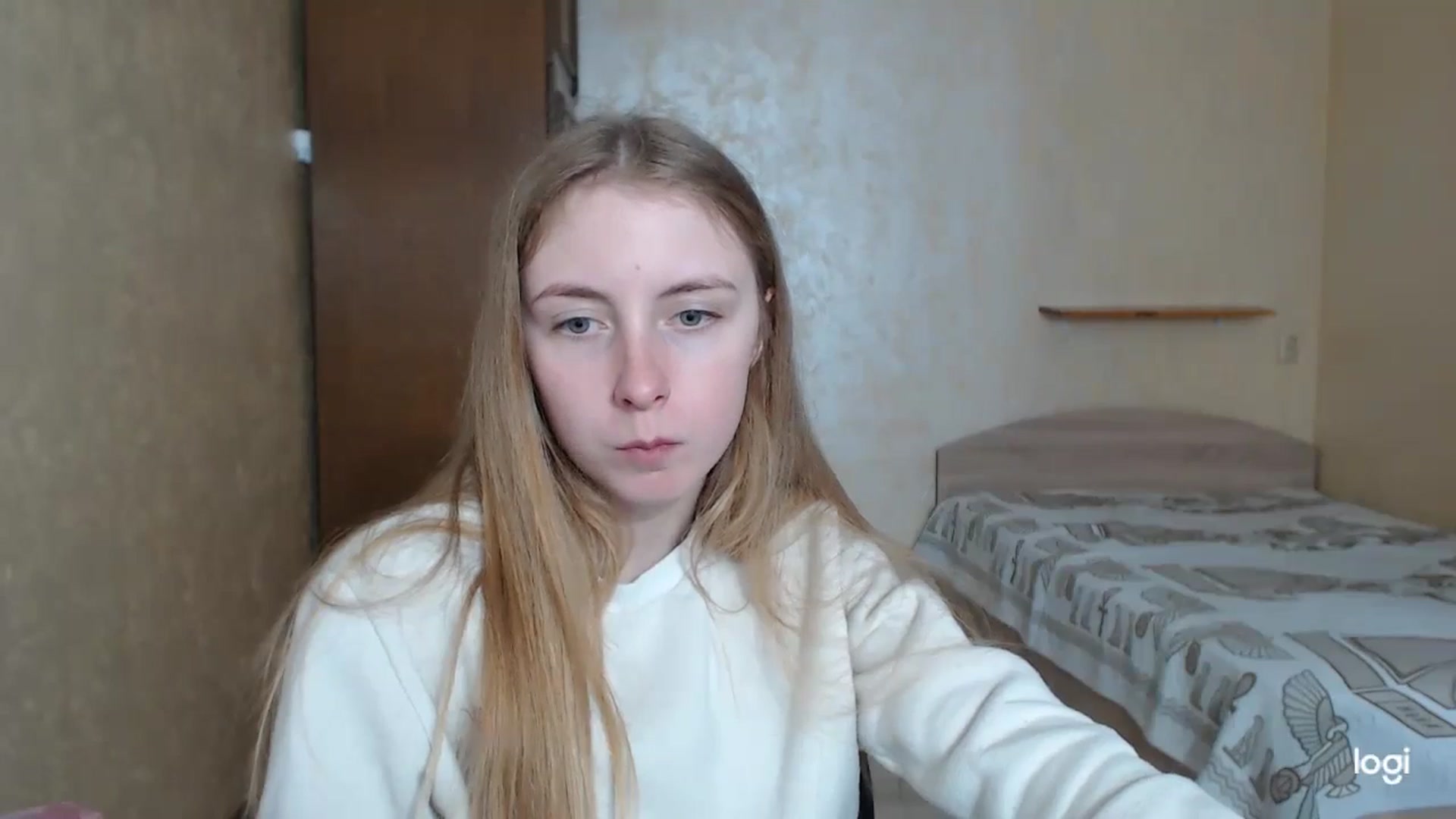 Gallery image thumbnail from LilCutie's myfreecams stream on, 05/08/2024, 15:57 image 14 of 20
