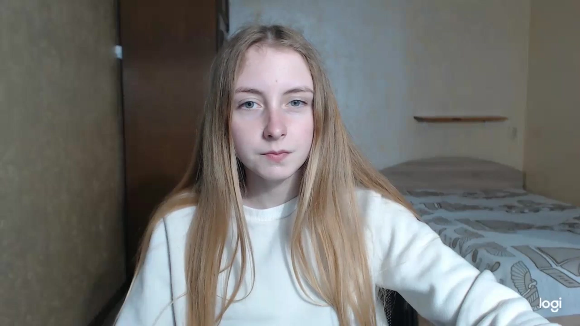 Gallery image thumbnail from LilCutie's myfreecams stream on, 05/08/2024, 16:45 image 3 of 20