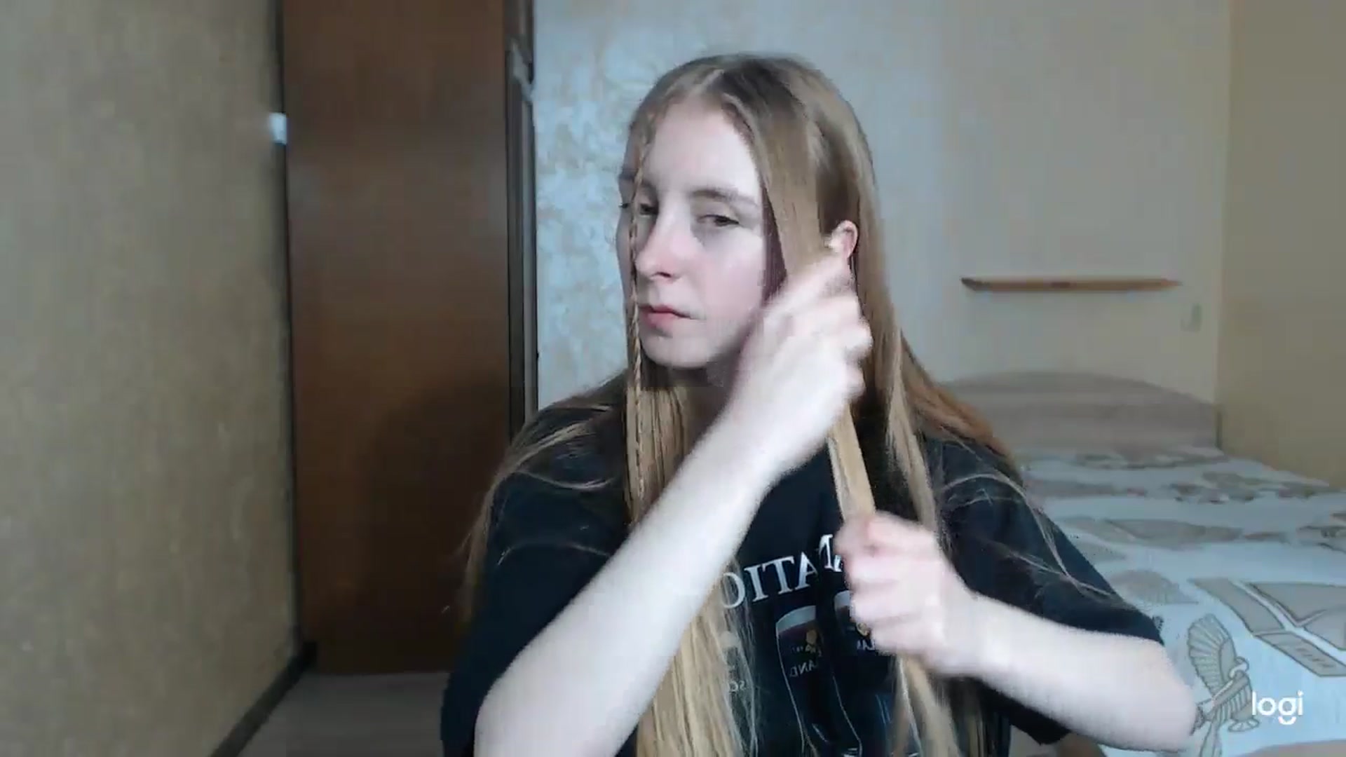Gallery image thumbnail from LilCutie's myfreecams stream on, 05/09/2024, 14:58 image 4 of 20
