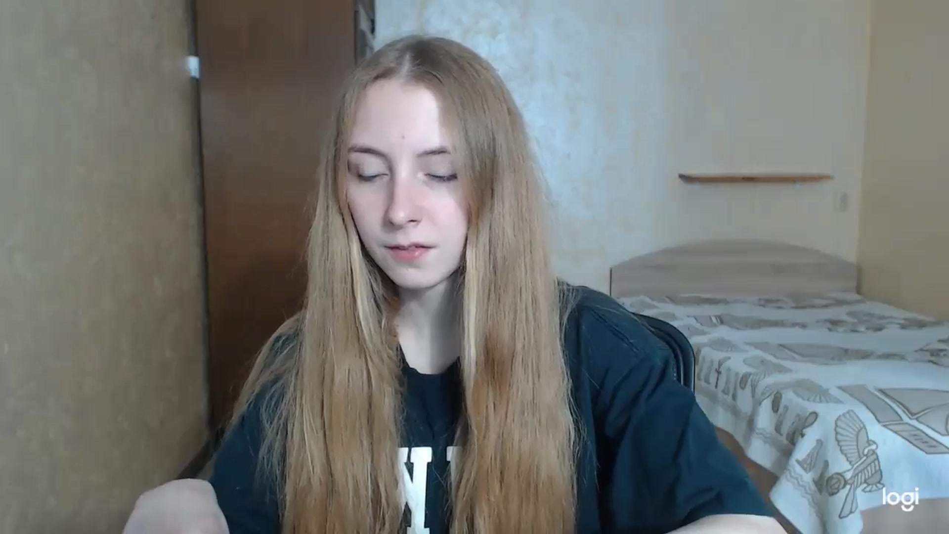 Gallery image thumbnail from LilCutie's myfreecams stream on, 05/10/2024, 14:41 image 9 of 20