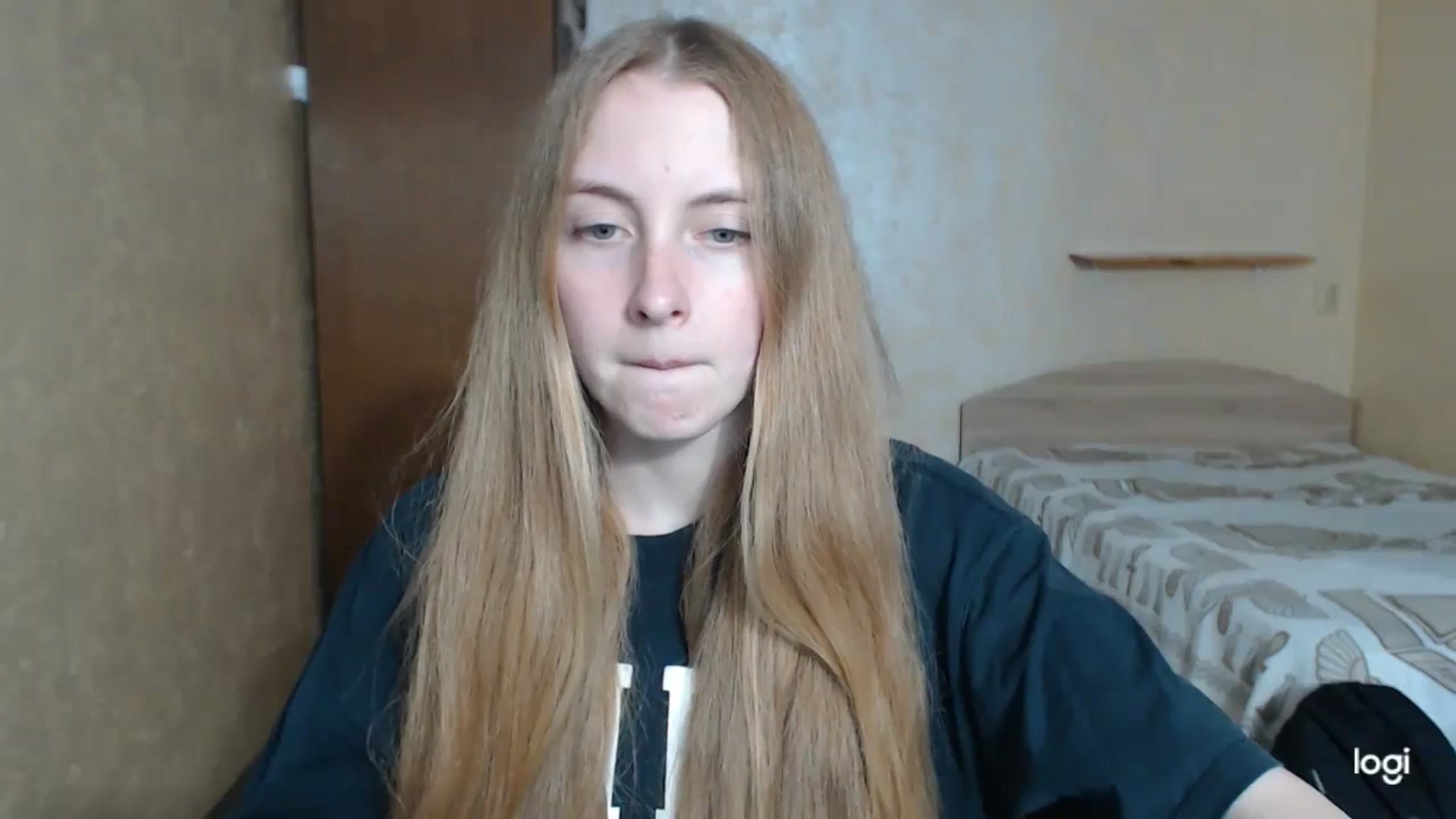 Gallery image thumbnail from LilCutie's myfreecams stream on, 05/10/2024, 16:38 image 13 of 20
