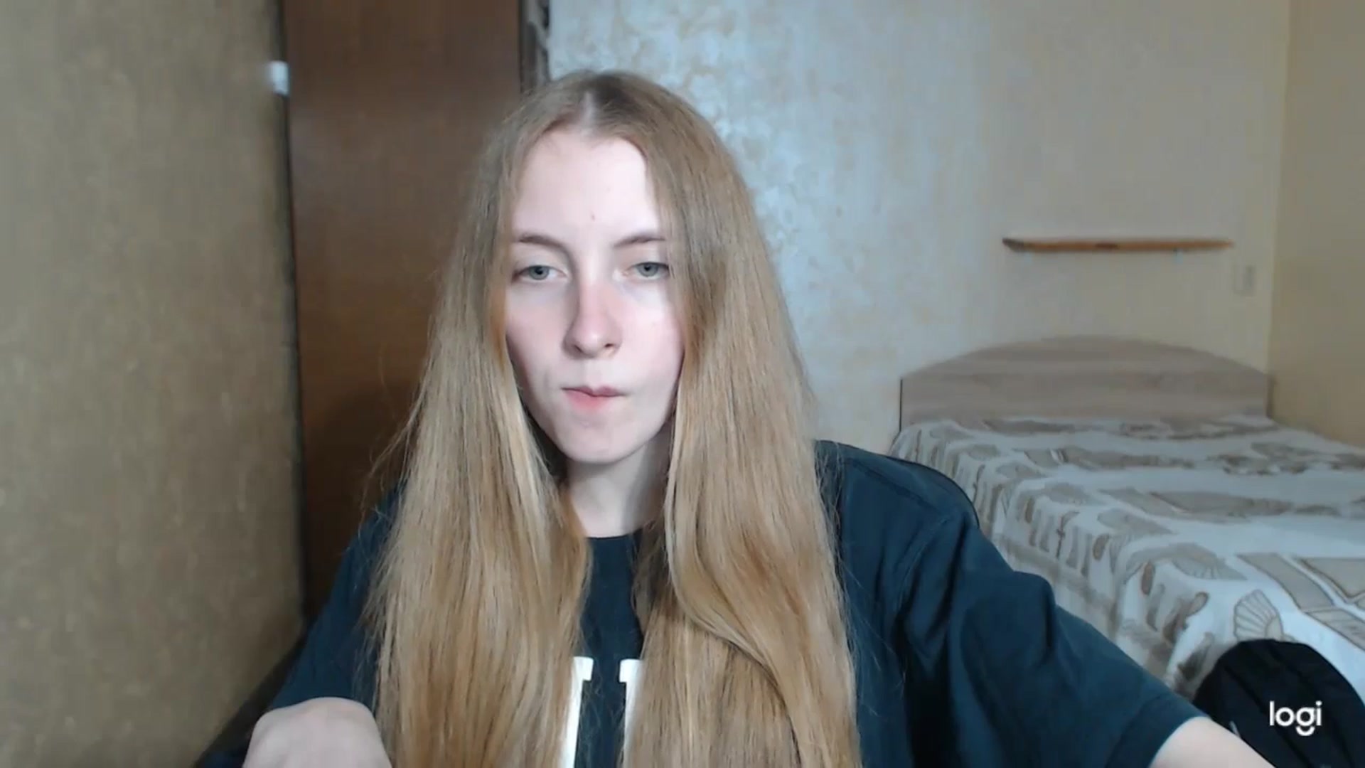 Gallery image thumbnail from LilCutie's myfreecams stream on, 05/10/2024, 16:38 image 12 of 20