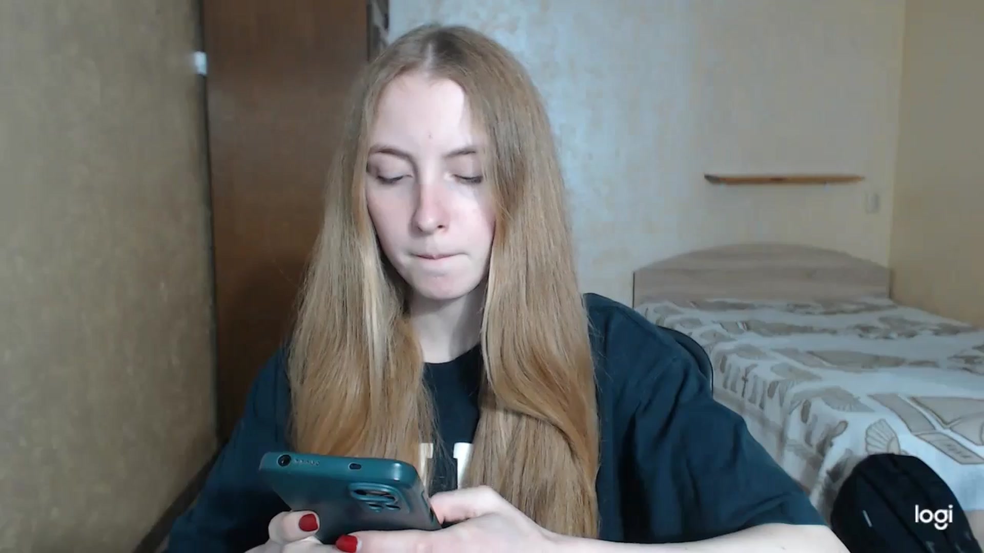 Gallery image thumbnail from LilCutie's myfreecams stream on, 05/10/2024, 16:38 image 7 of 20