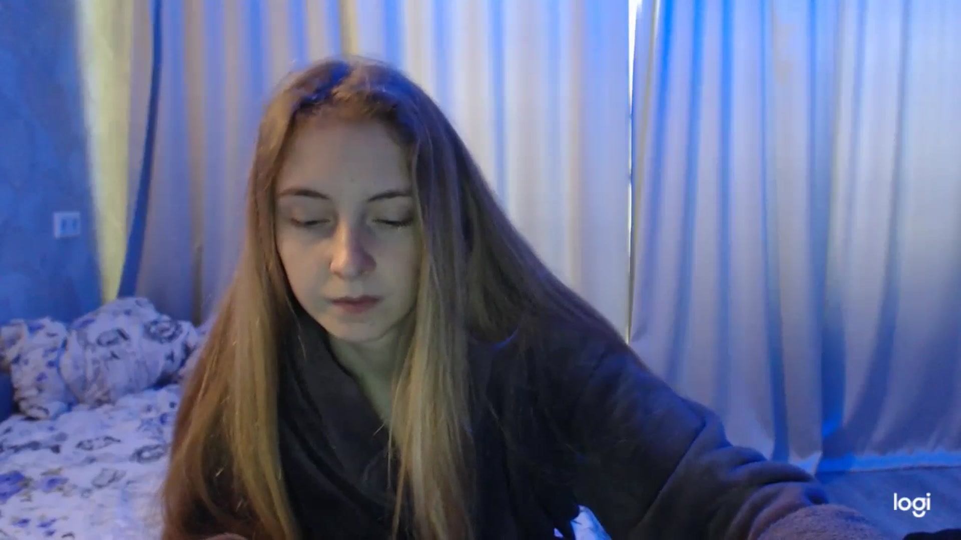 Gallery image thumbnail from LilCutie's myfreecams stream on, 05/21/2024, 10:44 image 8 of 20