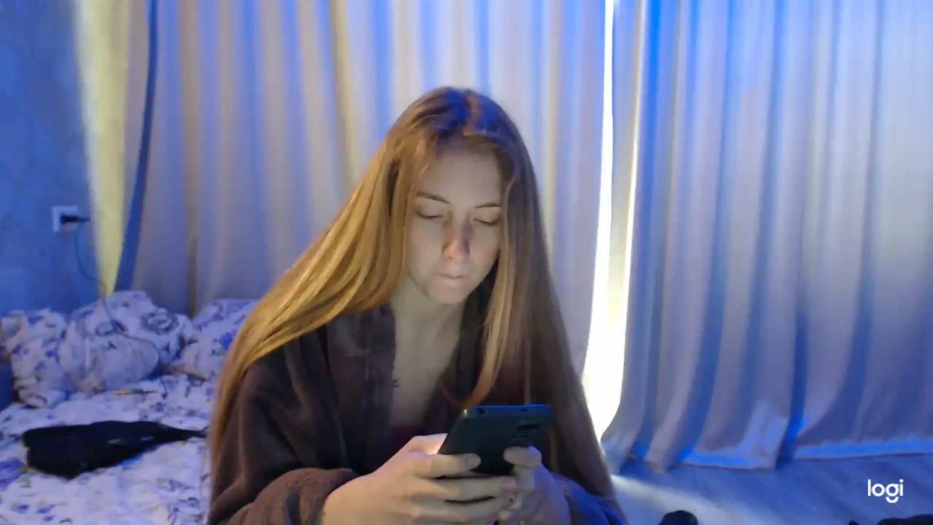 Gallery image thumbnail from LilCutie's myfreecams stream on, 05/21/2024, 10:44 image 19 of 20