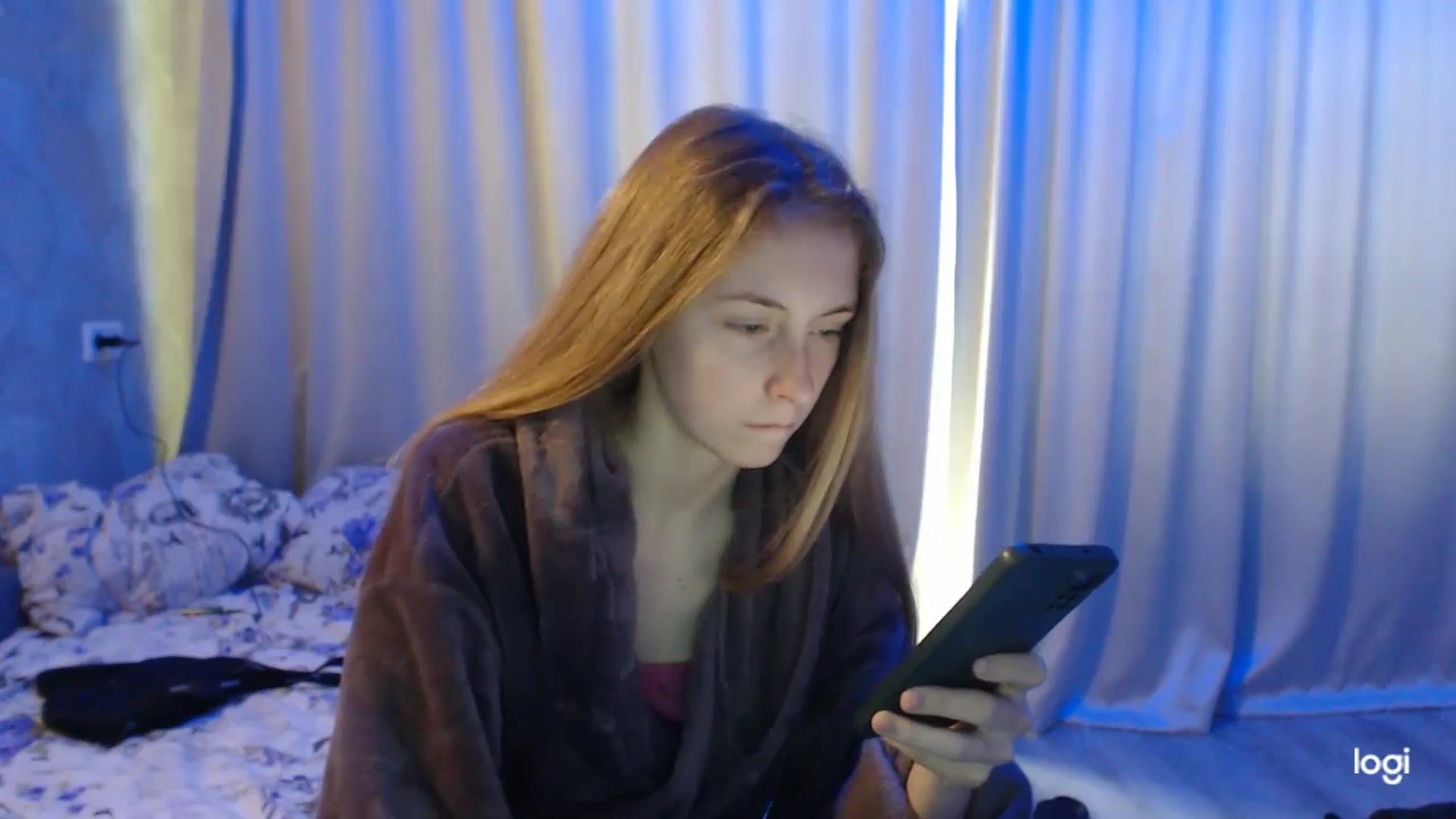 Gallery image thumbnail from LilCutie's myfreecams stream on, 05/21/2024, 10:44 image 16 of 20
