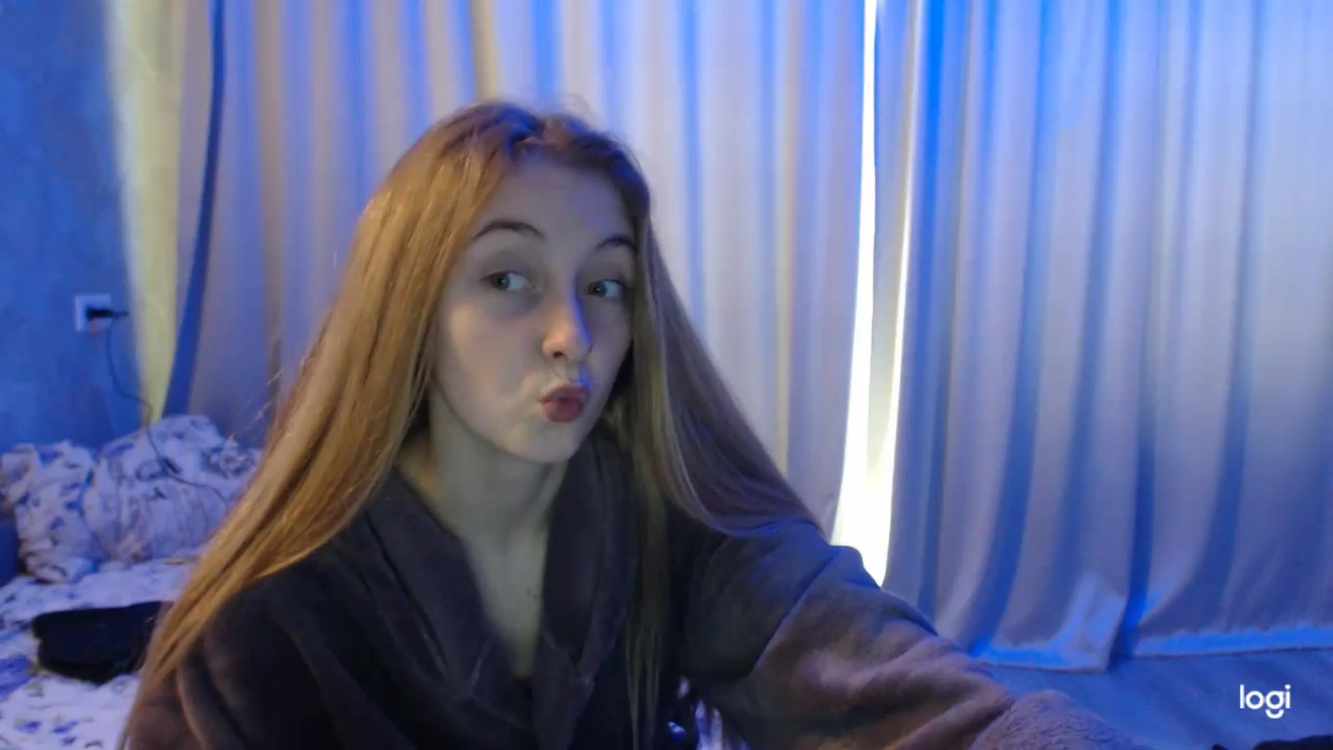 Gallery image thumbnail from LilCutie's myfreecams stream on, 05/21/2024, 10:44 image 14 of 20