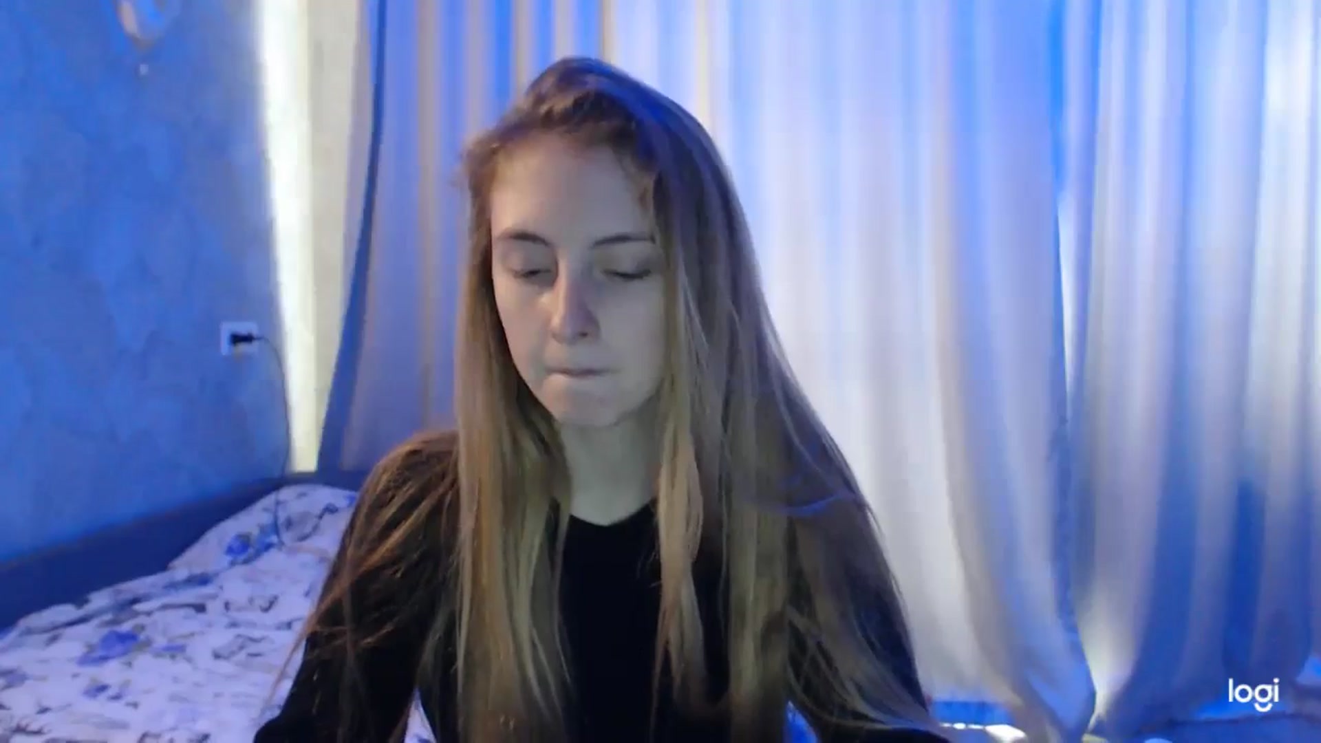 Gallery image thumbnail from LilCutie's myfreecams stream on, 05/22/2024, 11:56 image 18 of 20