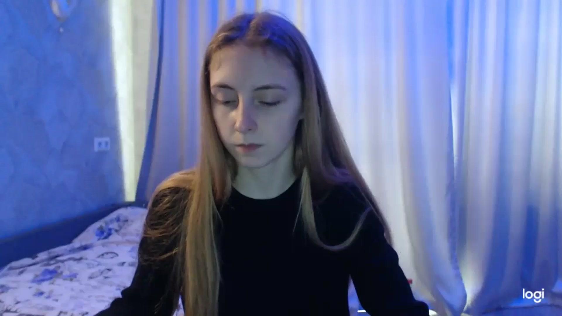 Gallery image thumbnail from LilCutie's myfreecams stream on, 05/22/2024, 11:56 image 10 of 20