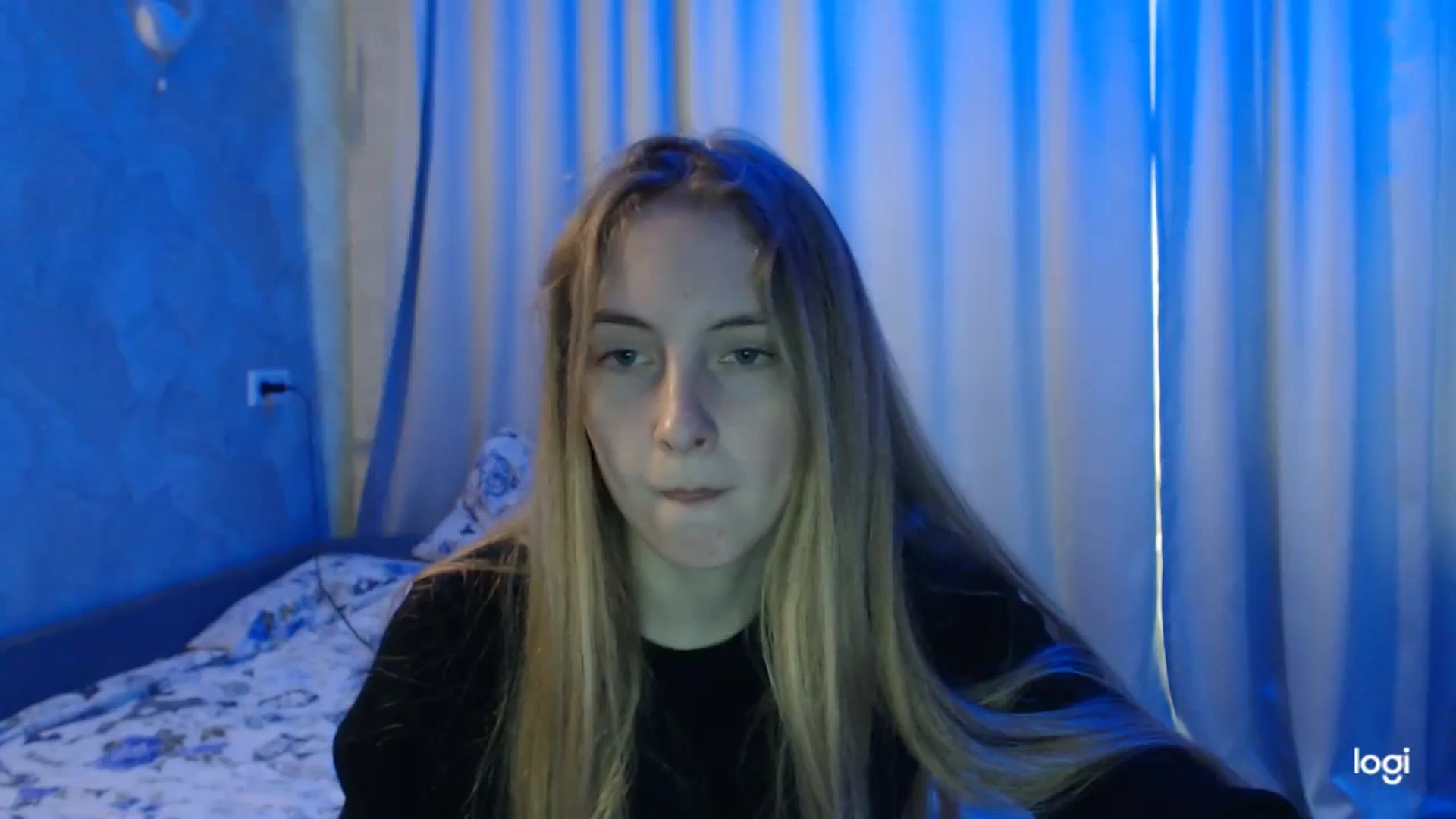 Gallery image thumbnail from LilCutie's myfreecams stream on, 05/22/2024, 13:35 image 11 of 20