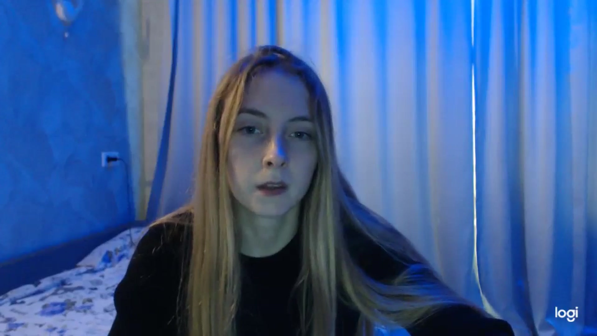 Gallery image thumbnail from LilCutie's myfreecams stream on, 05/22/2024, 13:35 image 14 of 20