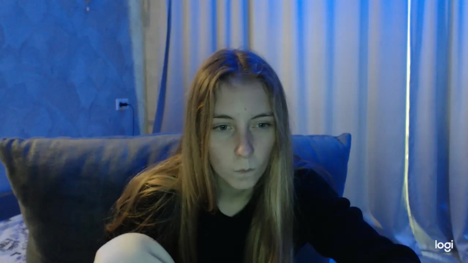 Gallery image thumbnail from LilCutie's myfreecams stream on, 05/22/2024, 14:50 image 11 of 20