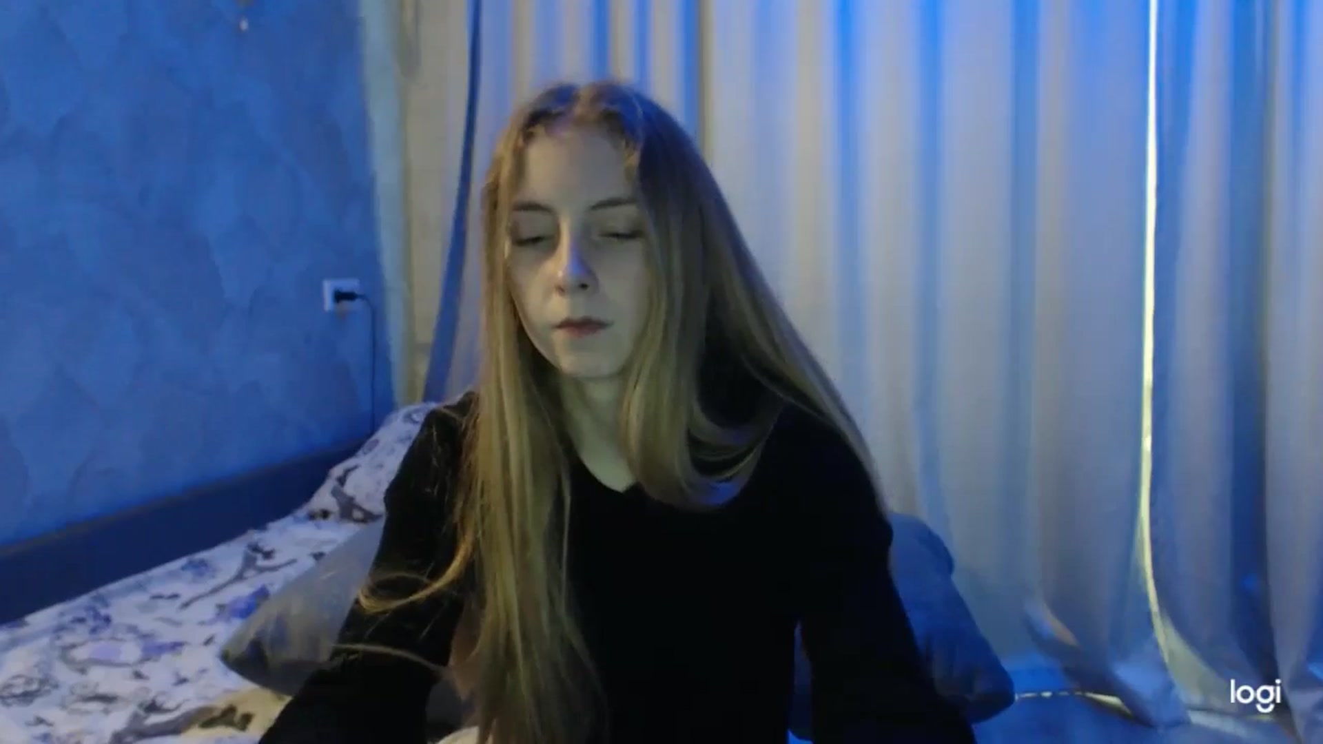Gallery image thumbnail from LilCutie's myfreecams stream on, 05/22/2024, 14:50 image 5 of 20