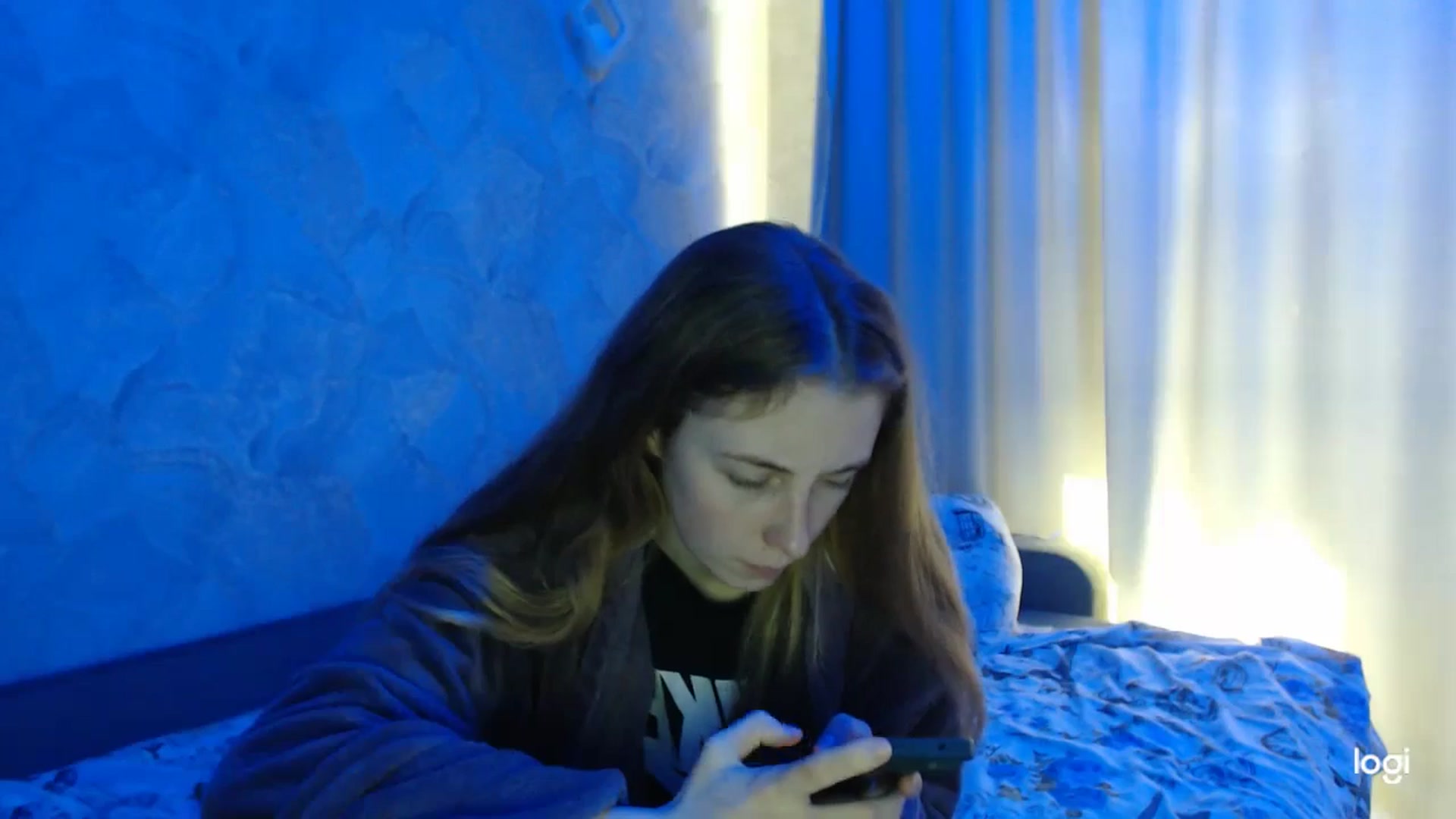 Gallery image thumbnail from LilCutie's myfreecams stream on, 05/23/2024, 12:25 image 19 of 20