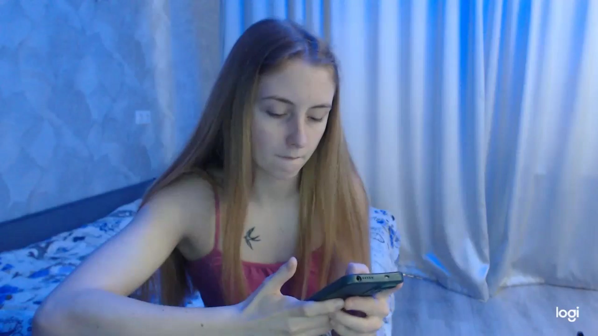 Gallery image thumbnail from LilCutie's myfreecams stream on, 05/25/2024, 13:12 image 8 of 20