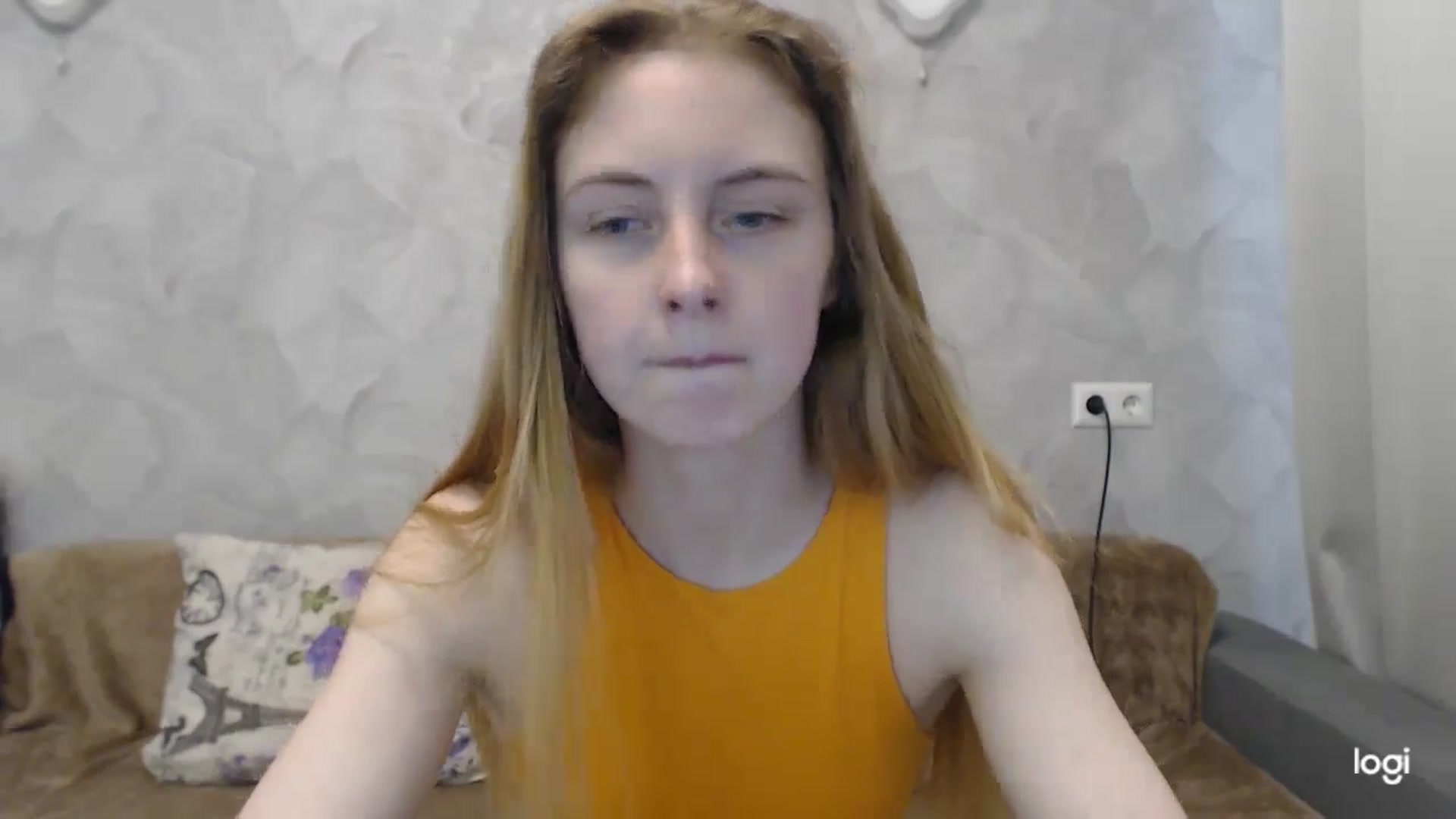 Gallery image thumbnail from LilCutie's myfreecams stream on, 05/27/2024, 13:29 image 12 of 20